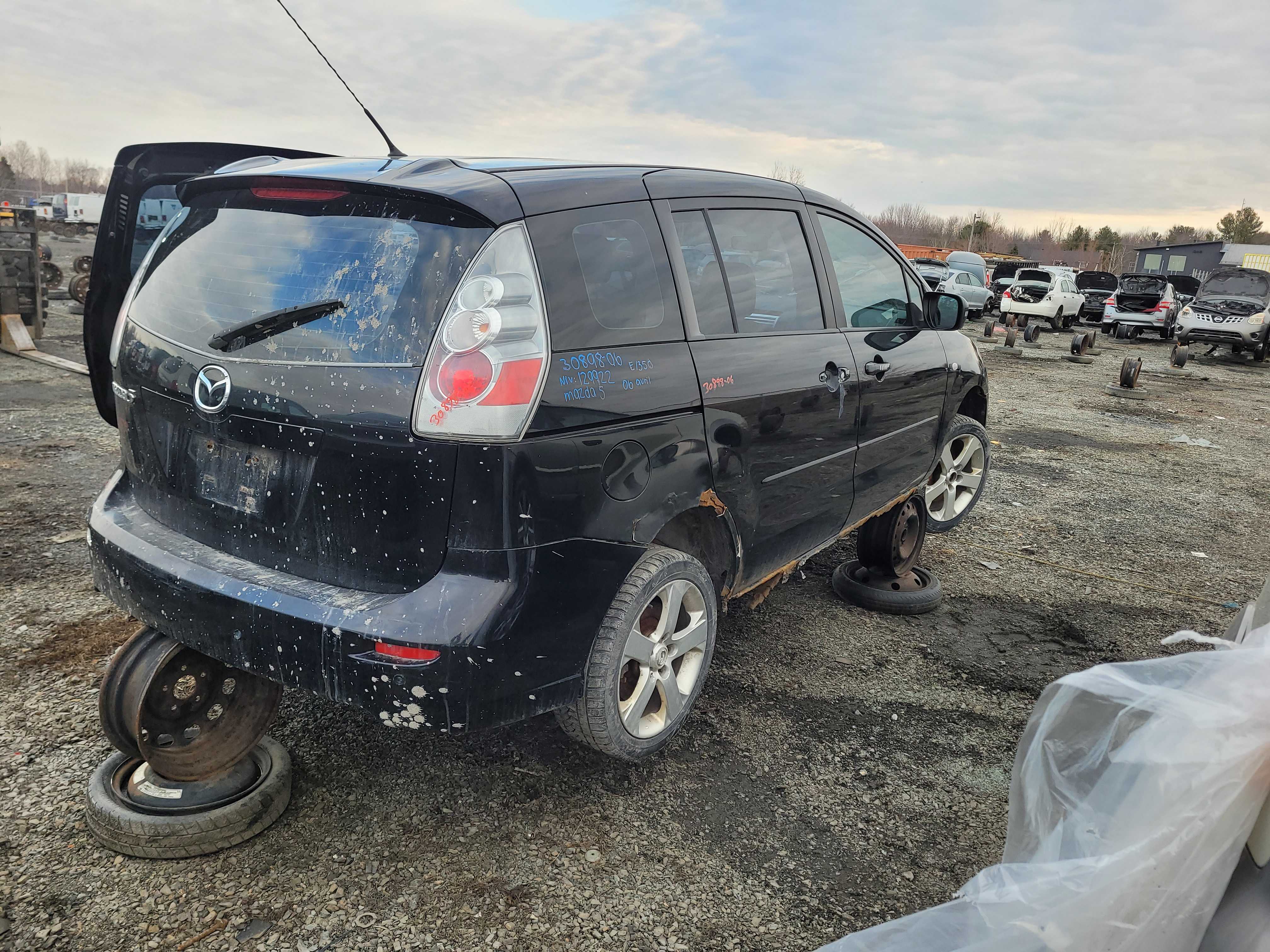 MAZDA MAZDA5 2006