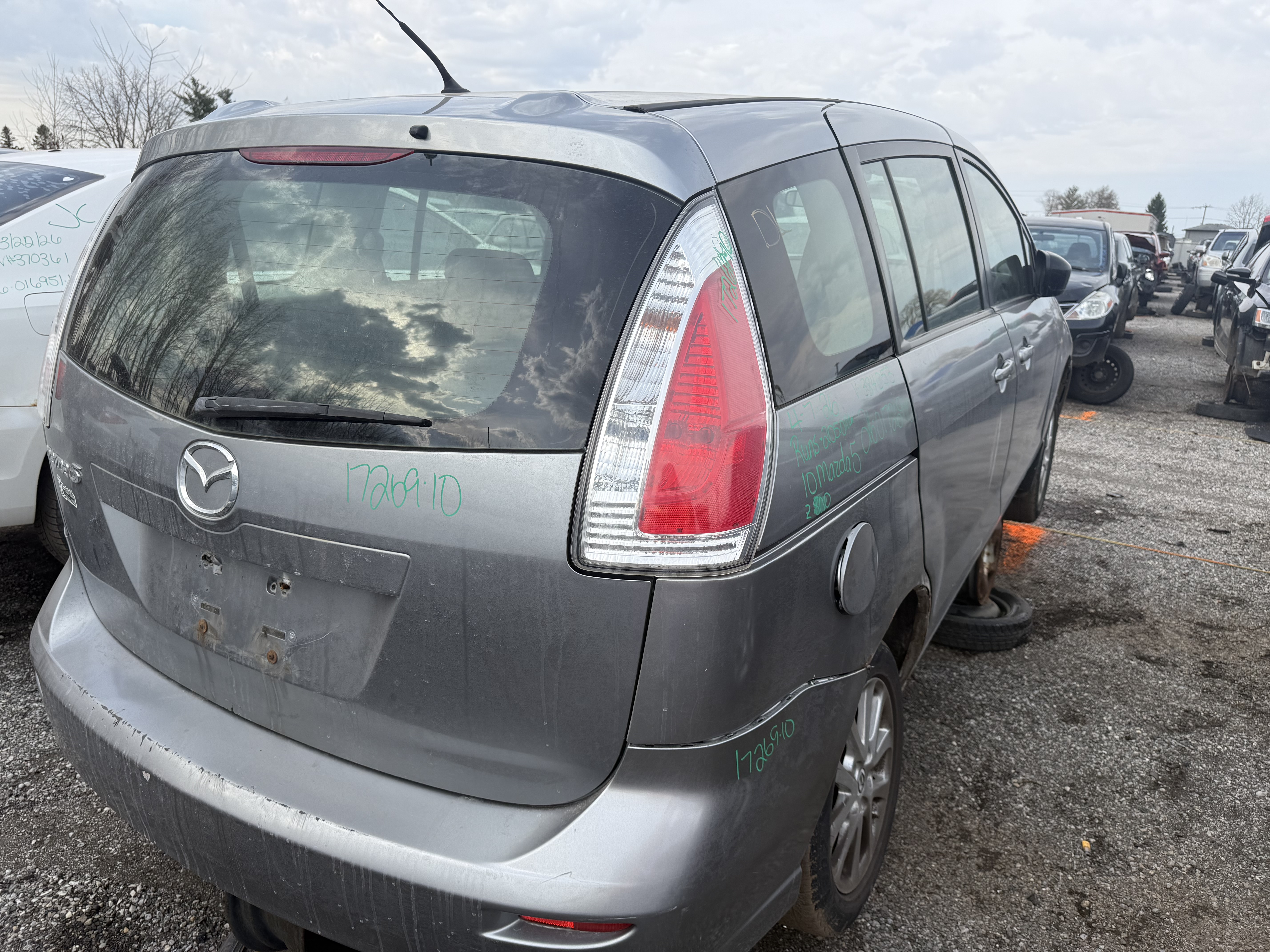 MAZDA MAZDA5 2010