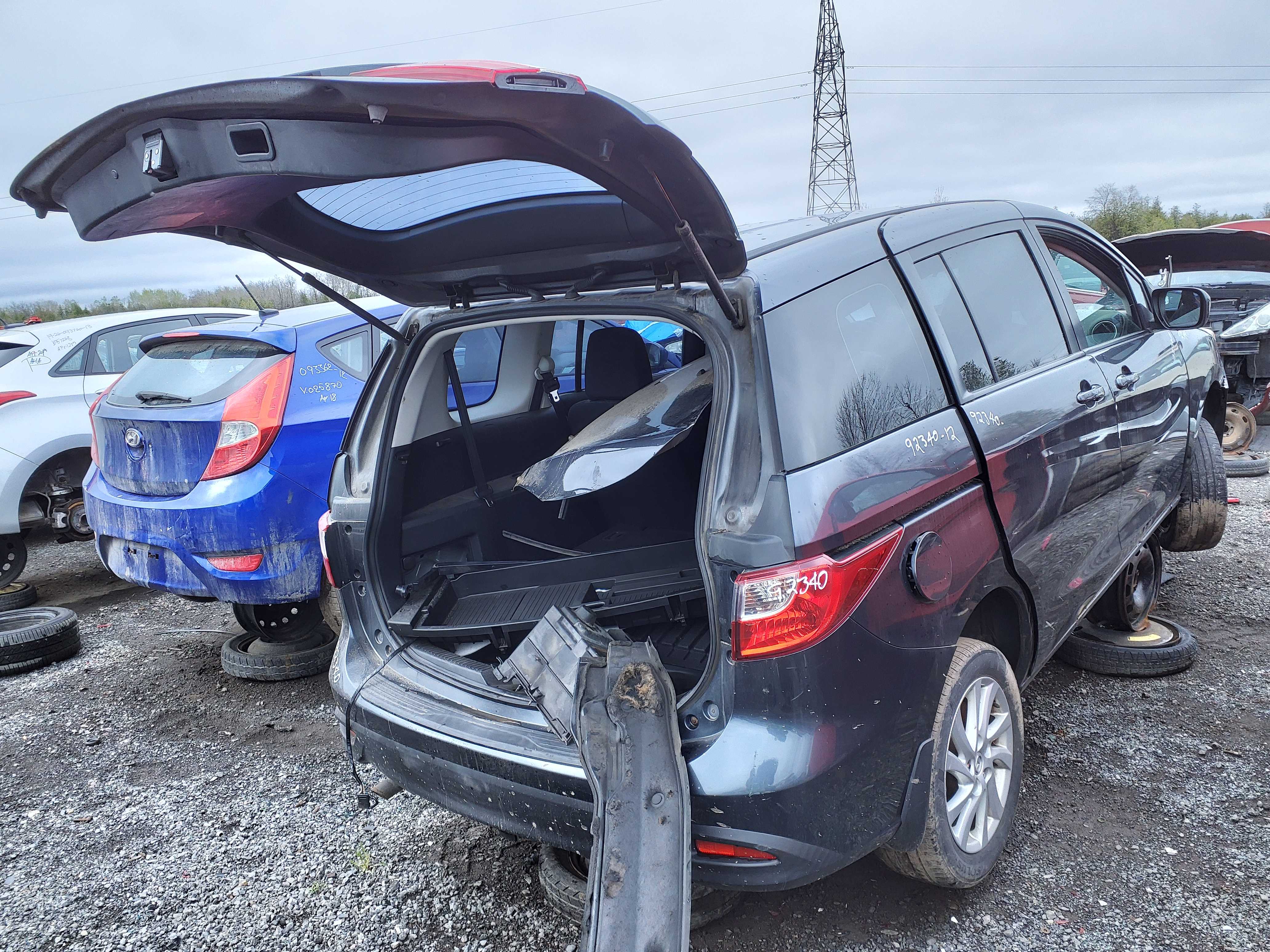MAZDA MAZDA5 2012
