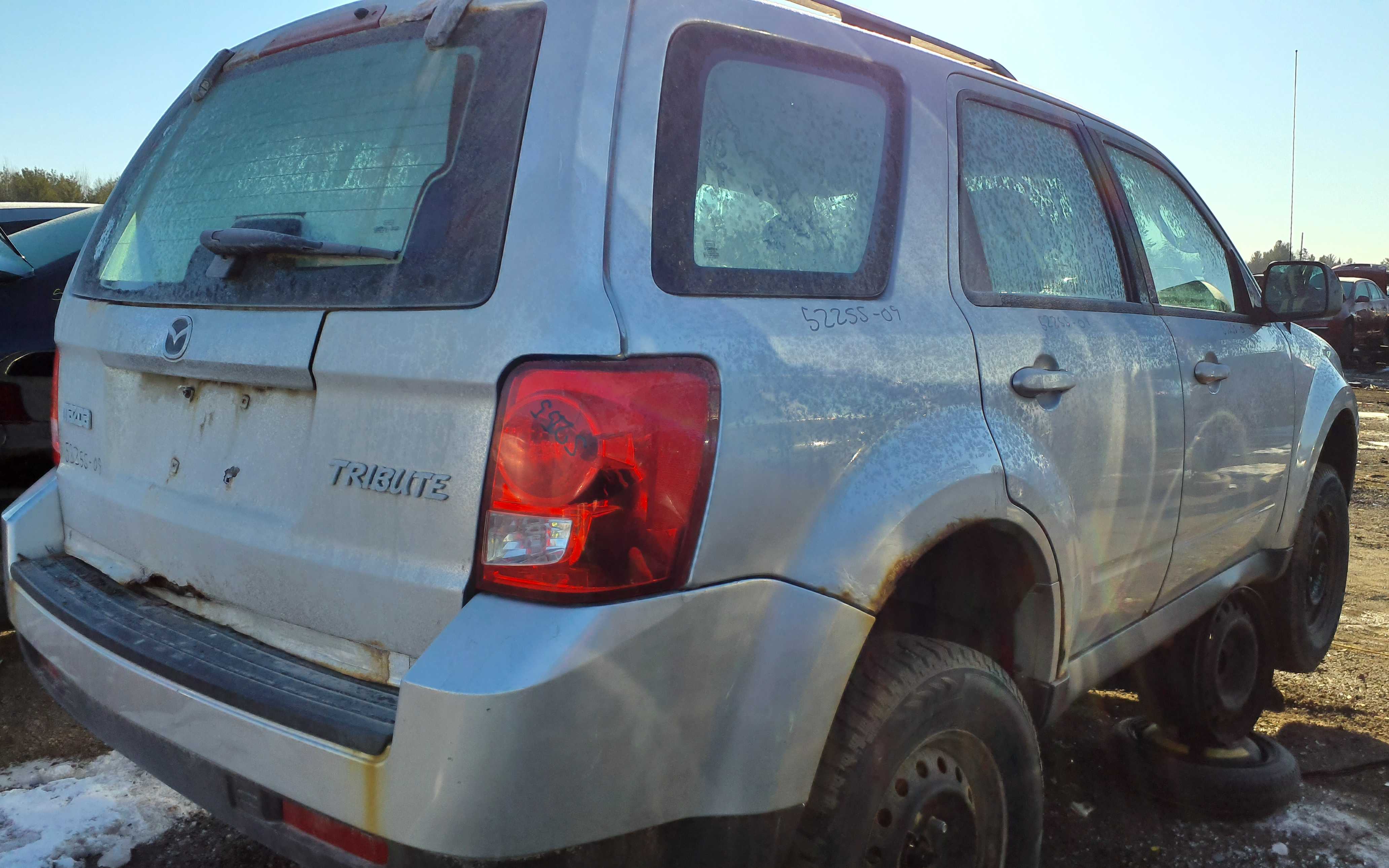 MAZDA TRIBUTE 2009
