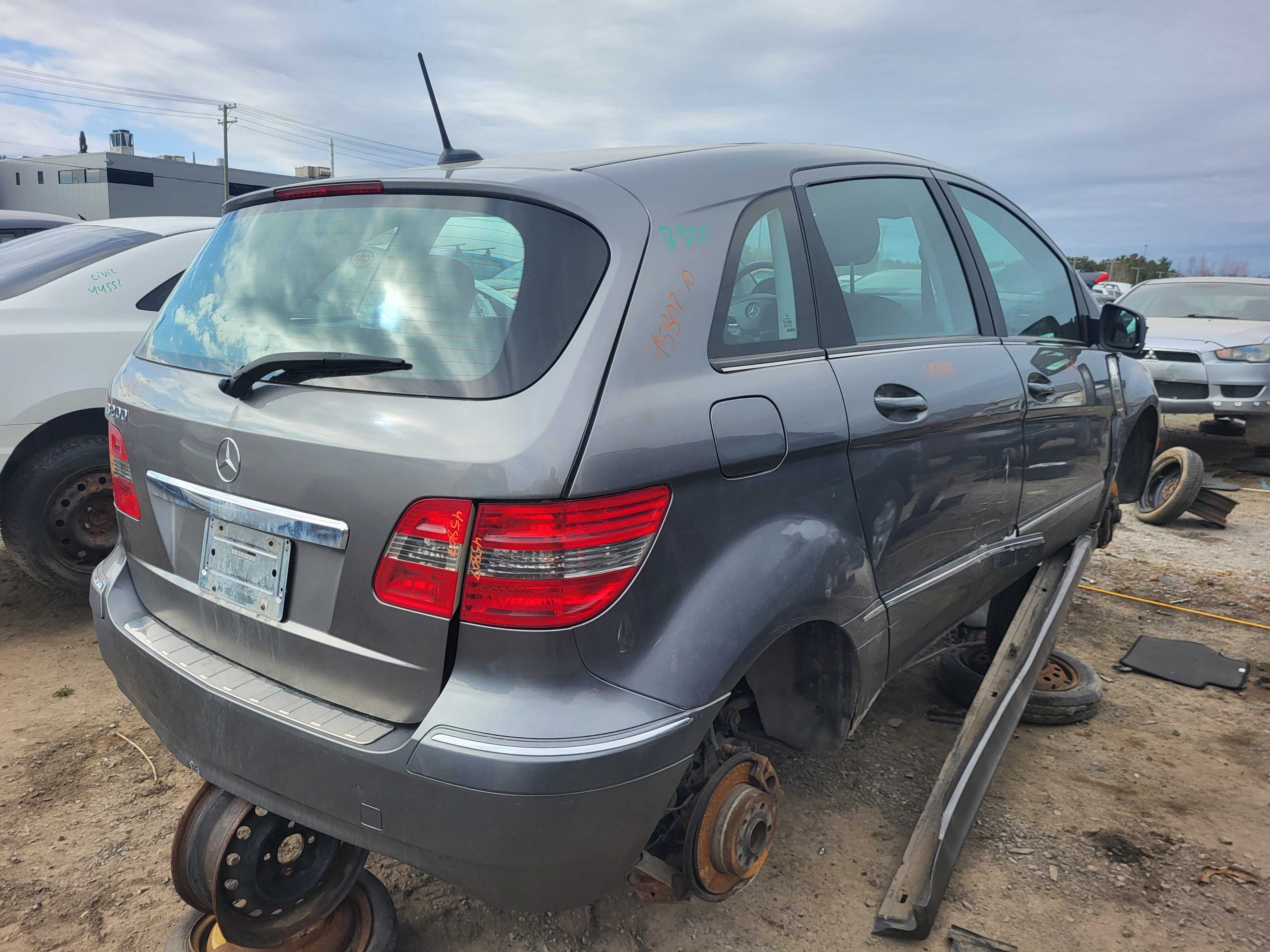 MERCEDES-BENZ B-CLASS 2010