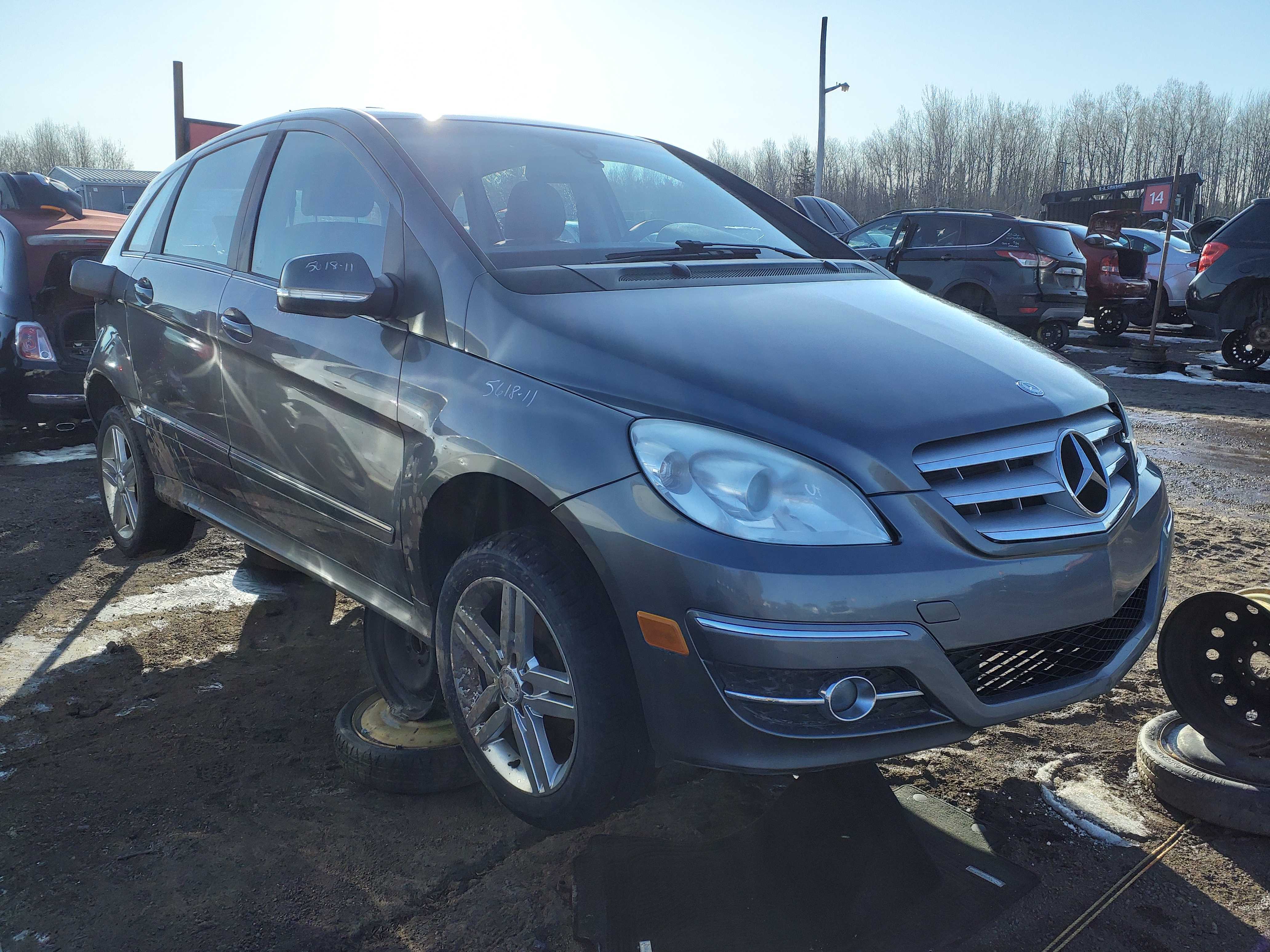 MERCEDES-BENZ B-CLASS 2011