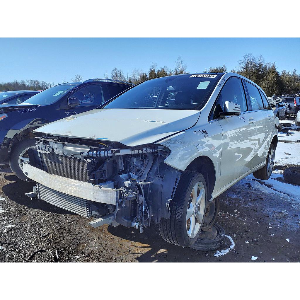 MERCEDES-BENZ B-CLASS 2013