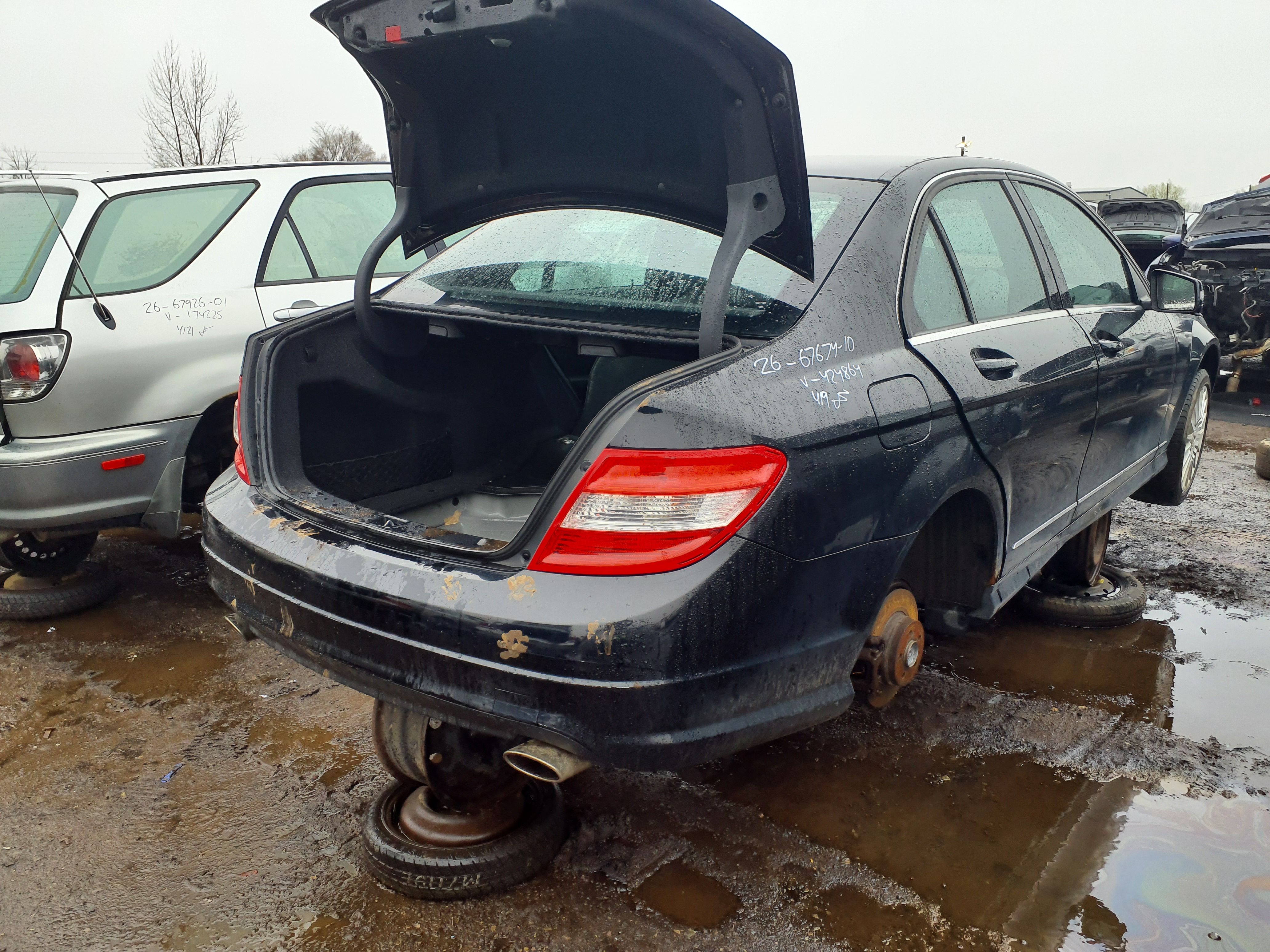 MERCEDES-BENZ C-CLASS 2010