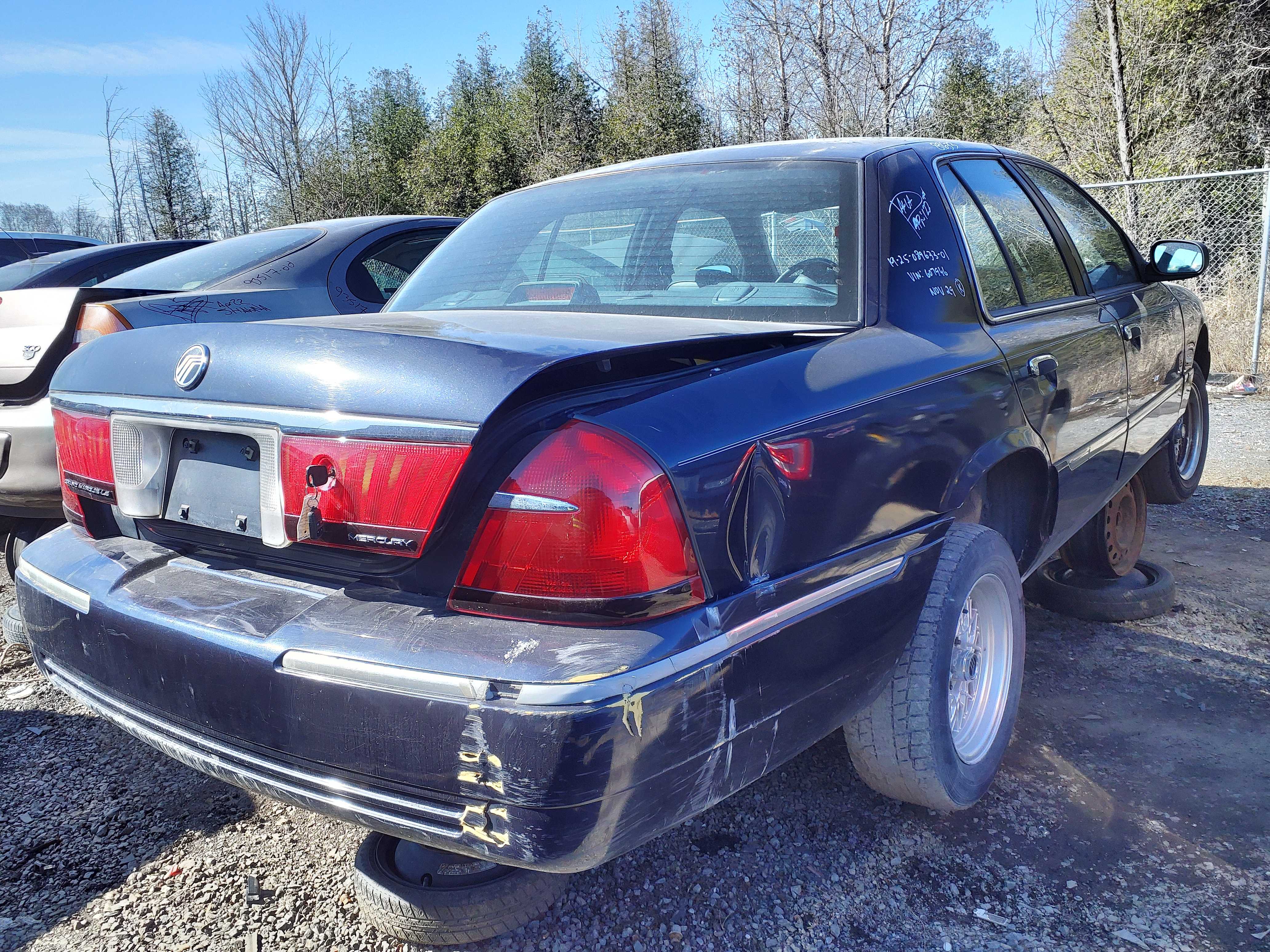 MERCURY GRAND MARQUIS 2001