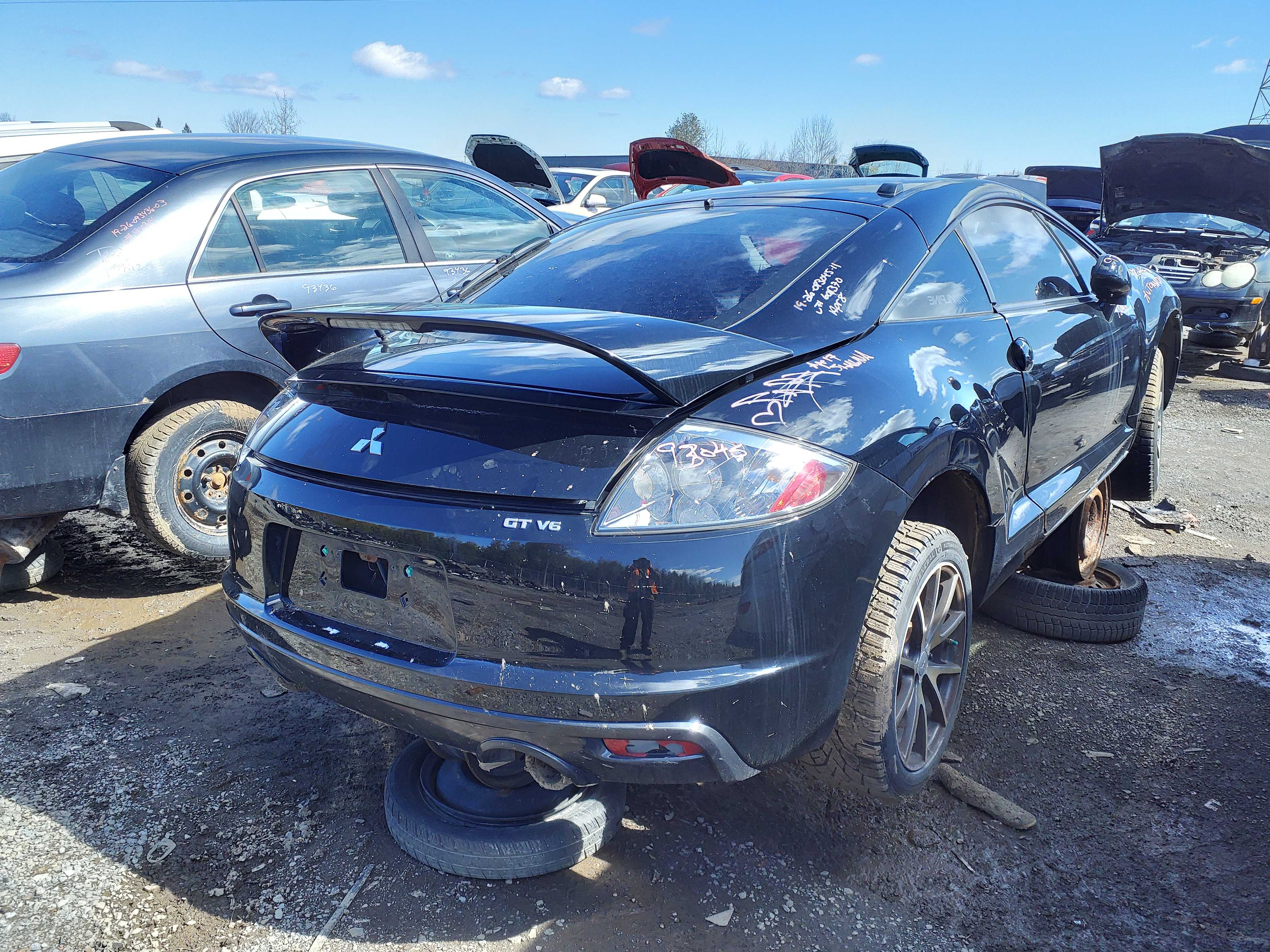 MITSUBISHI ECLIPSE 2011
