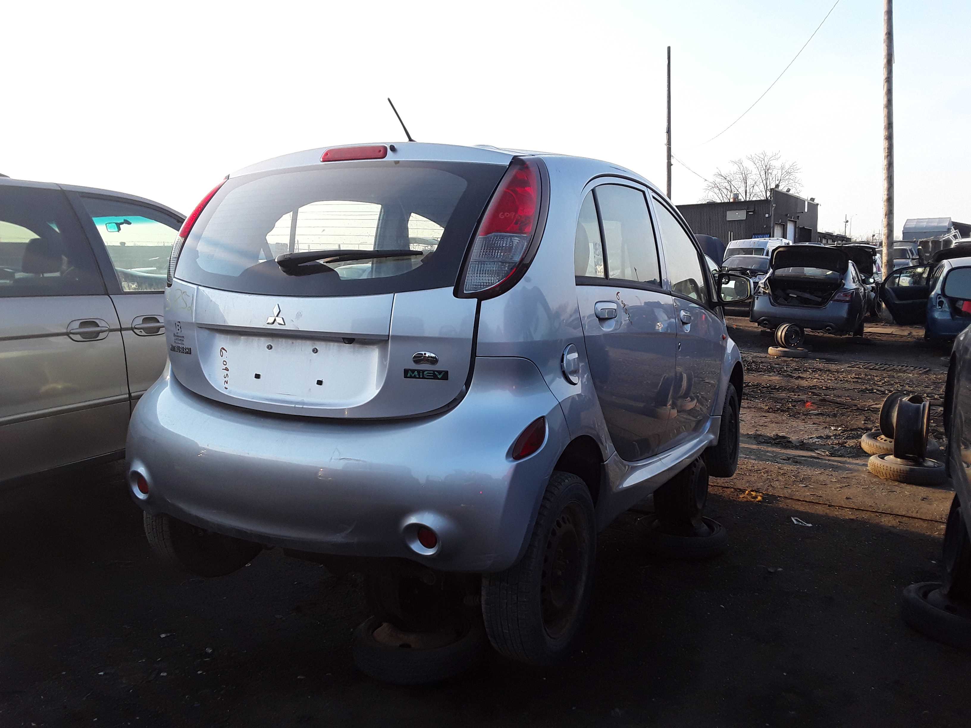 MITSUBISHI I-MIEV 2012