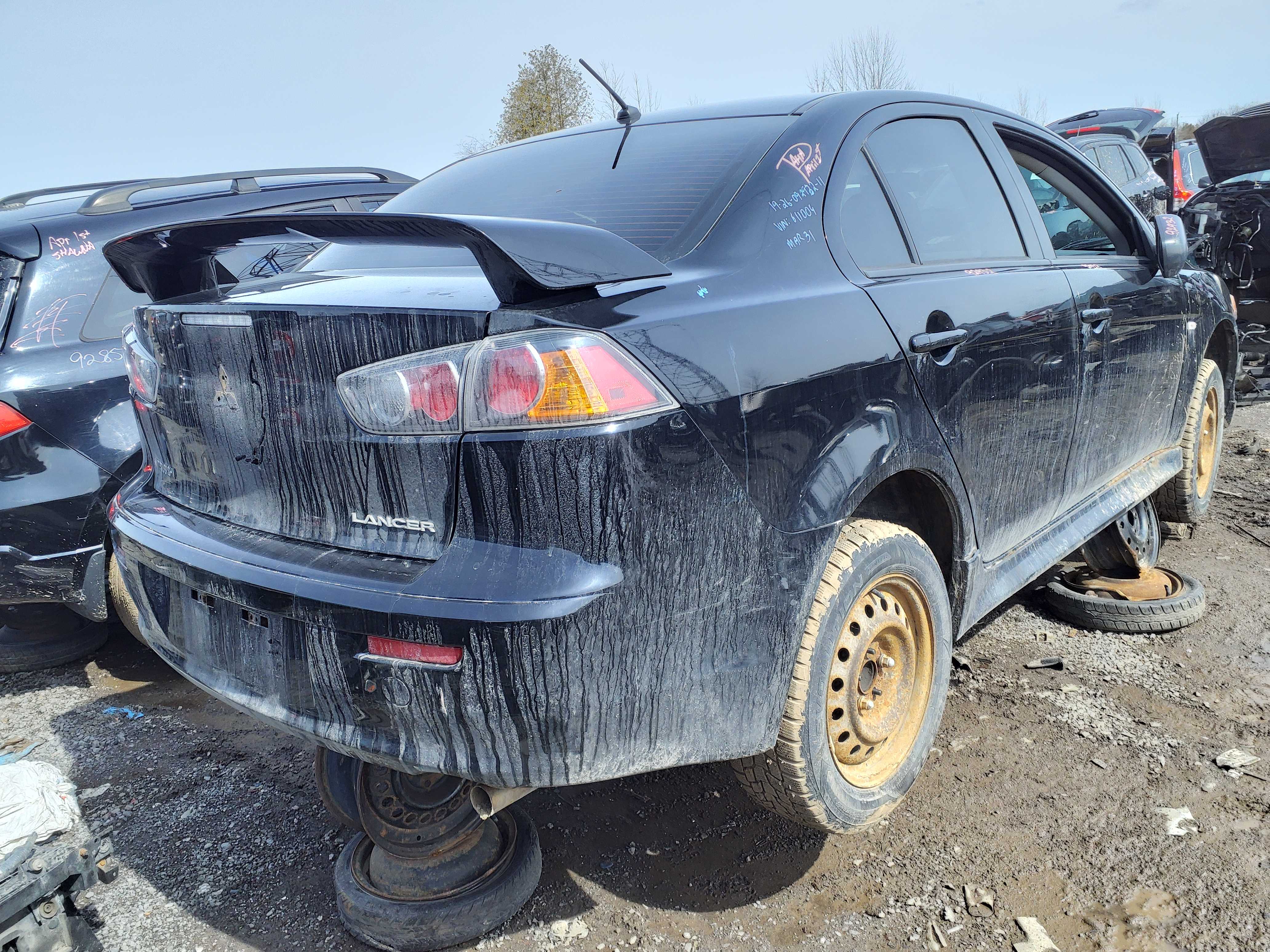 MITSUBISHI LANCER 2011