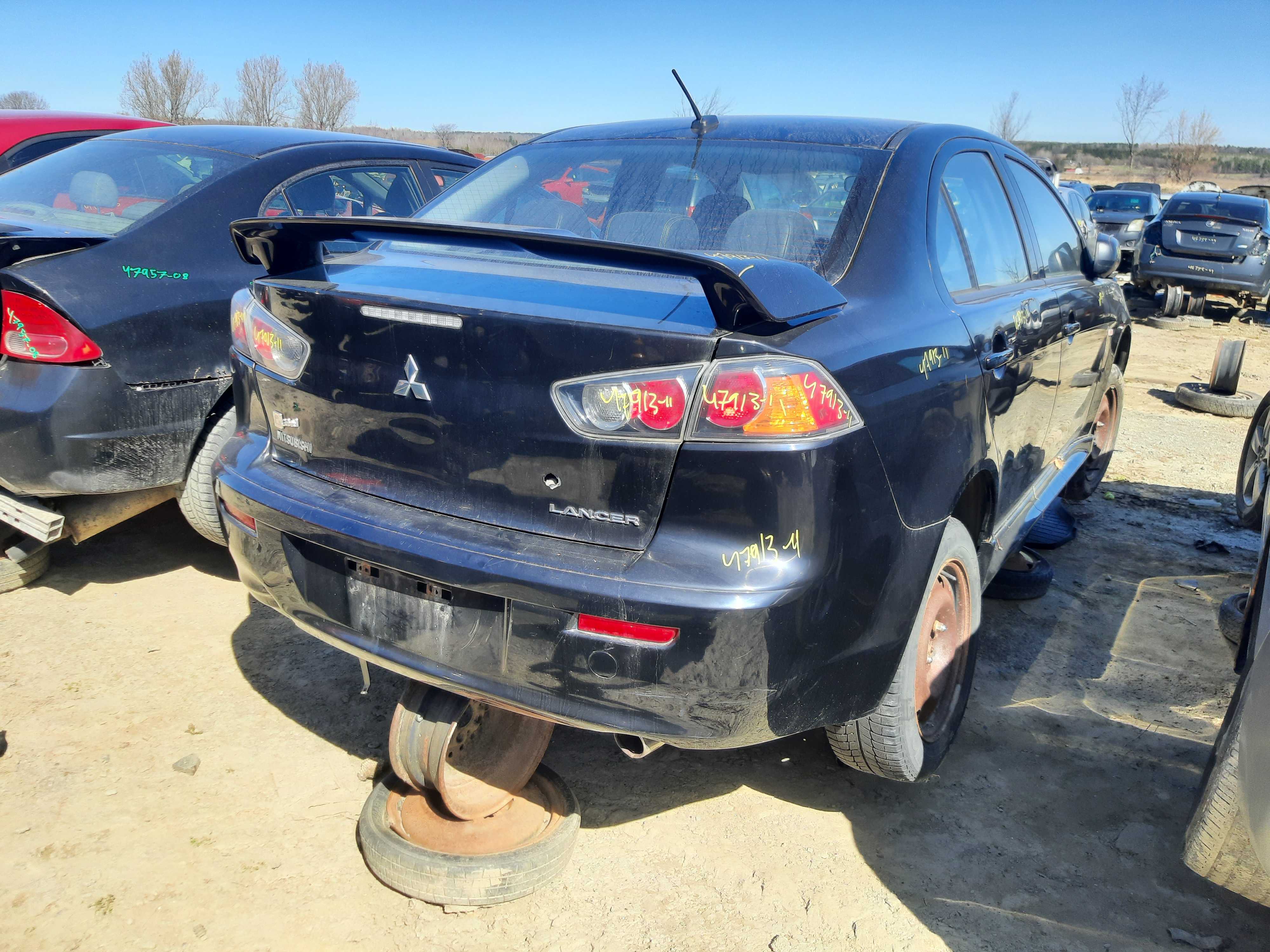 MITSUBISHI LANCER 2011