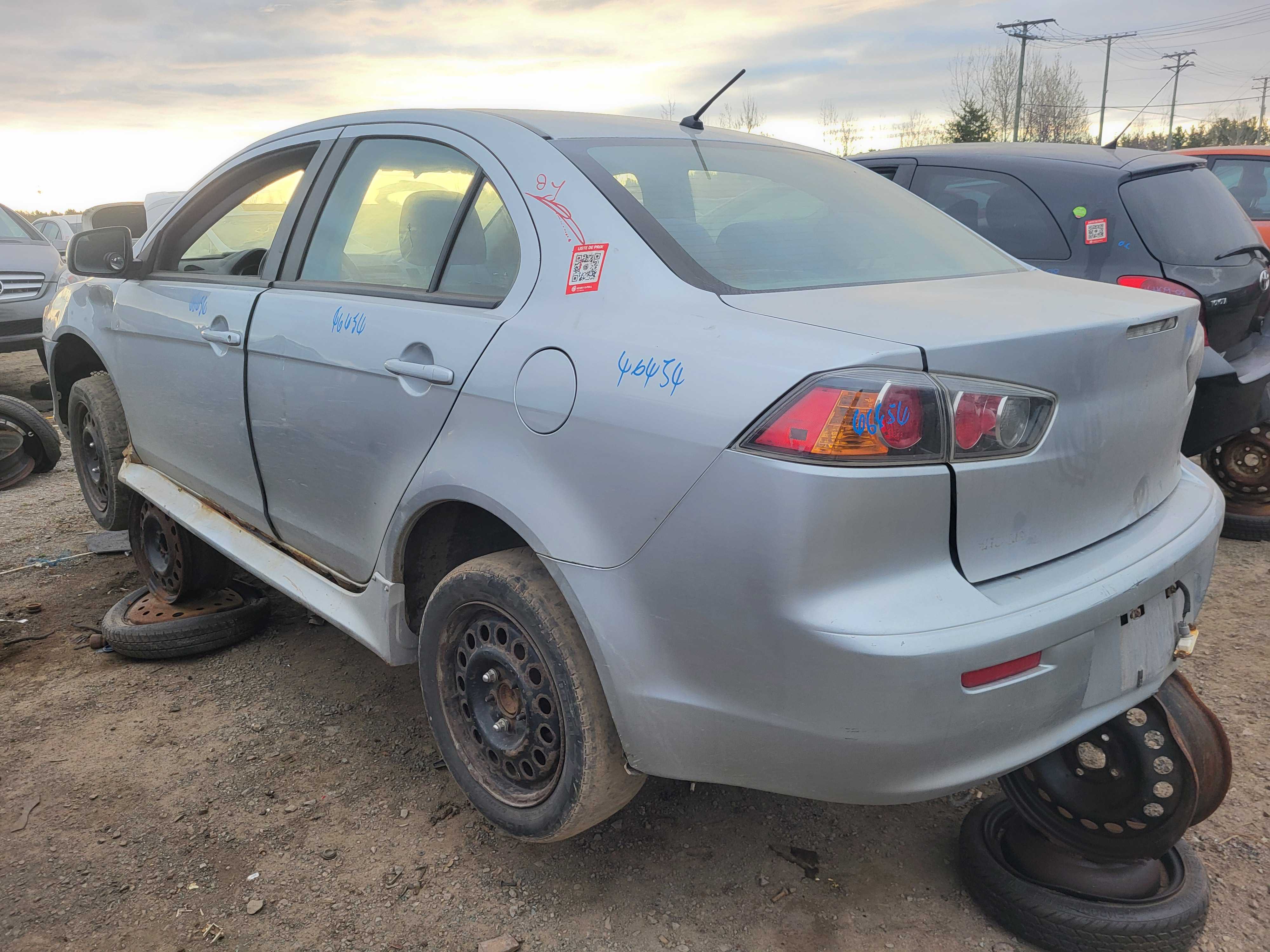 MITSUBISHI LANCER 2011