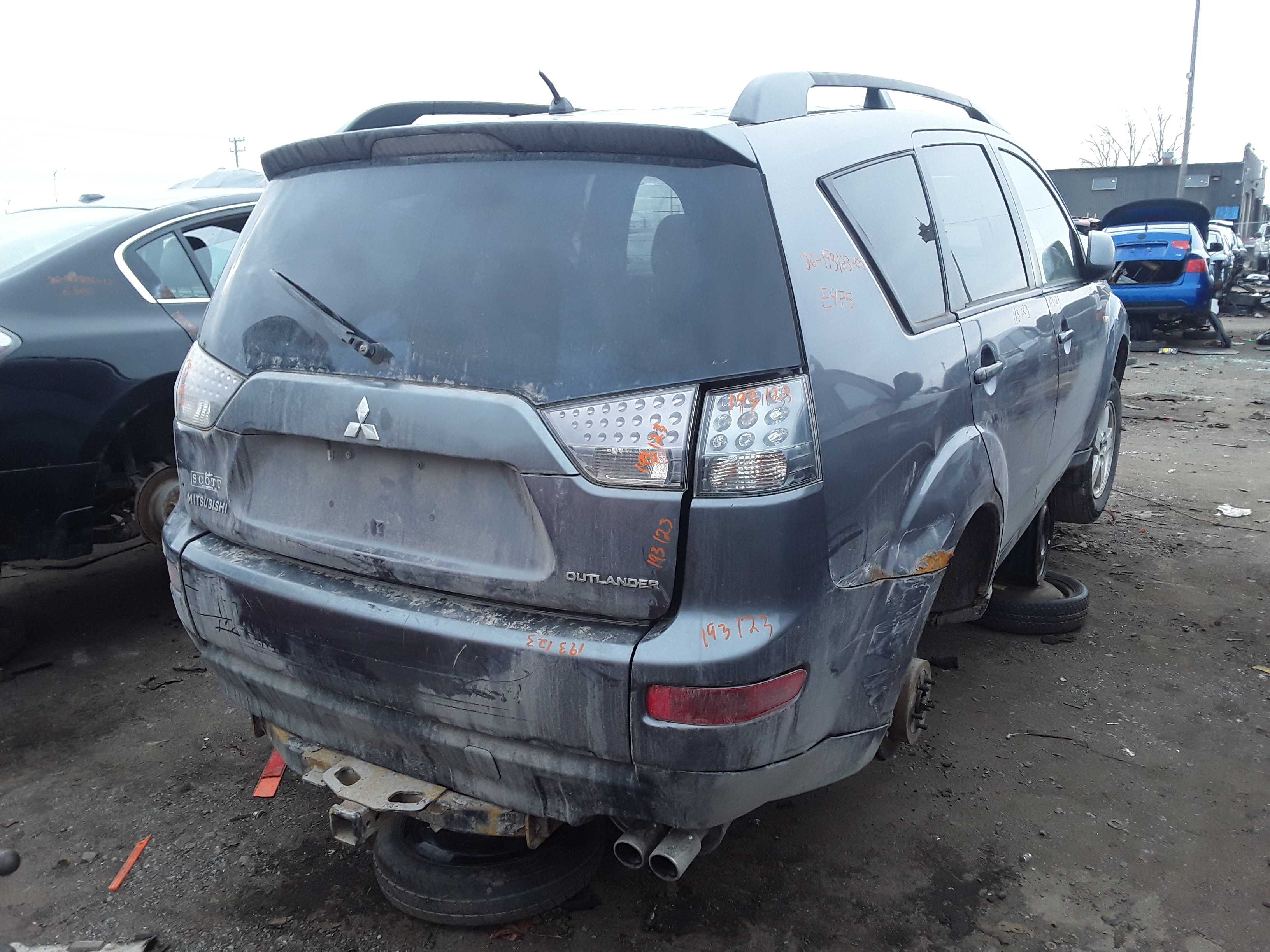 MITSUBISHI OUTLANDER 2007