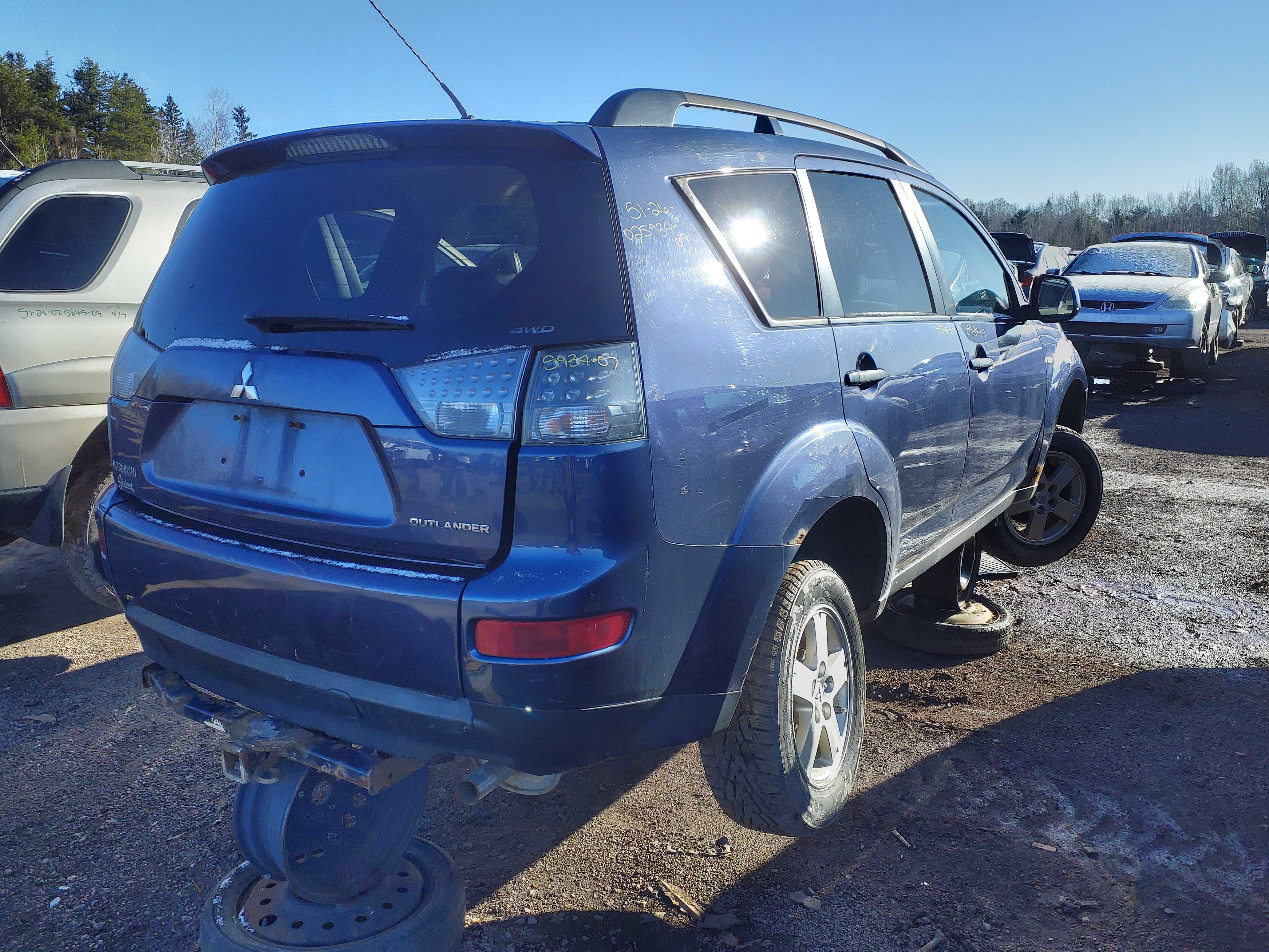 MITSUBISHI OUTLANDER 2007