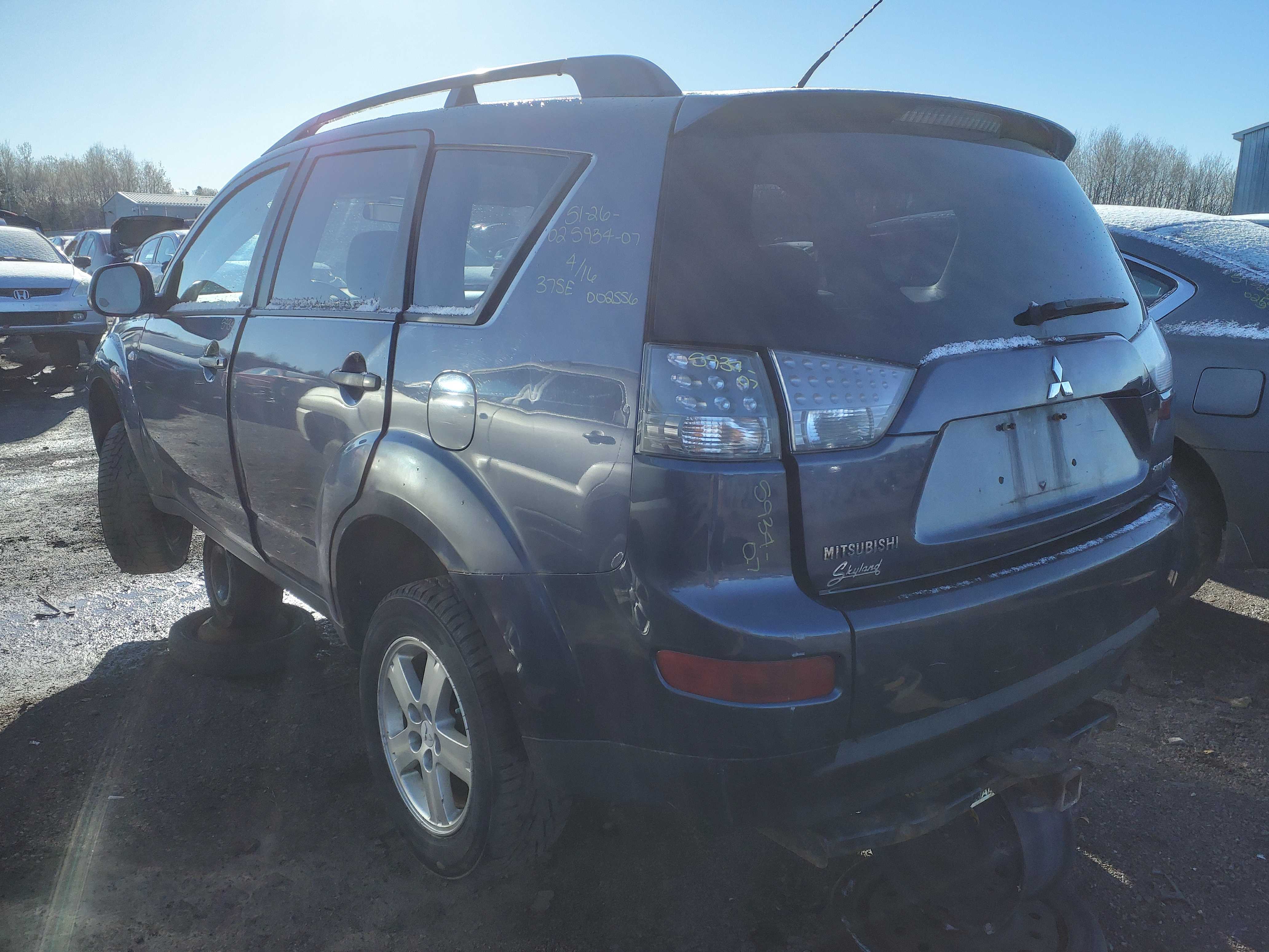 MITSUBISHI OUTLANDER 2007