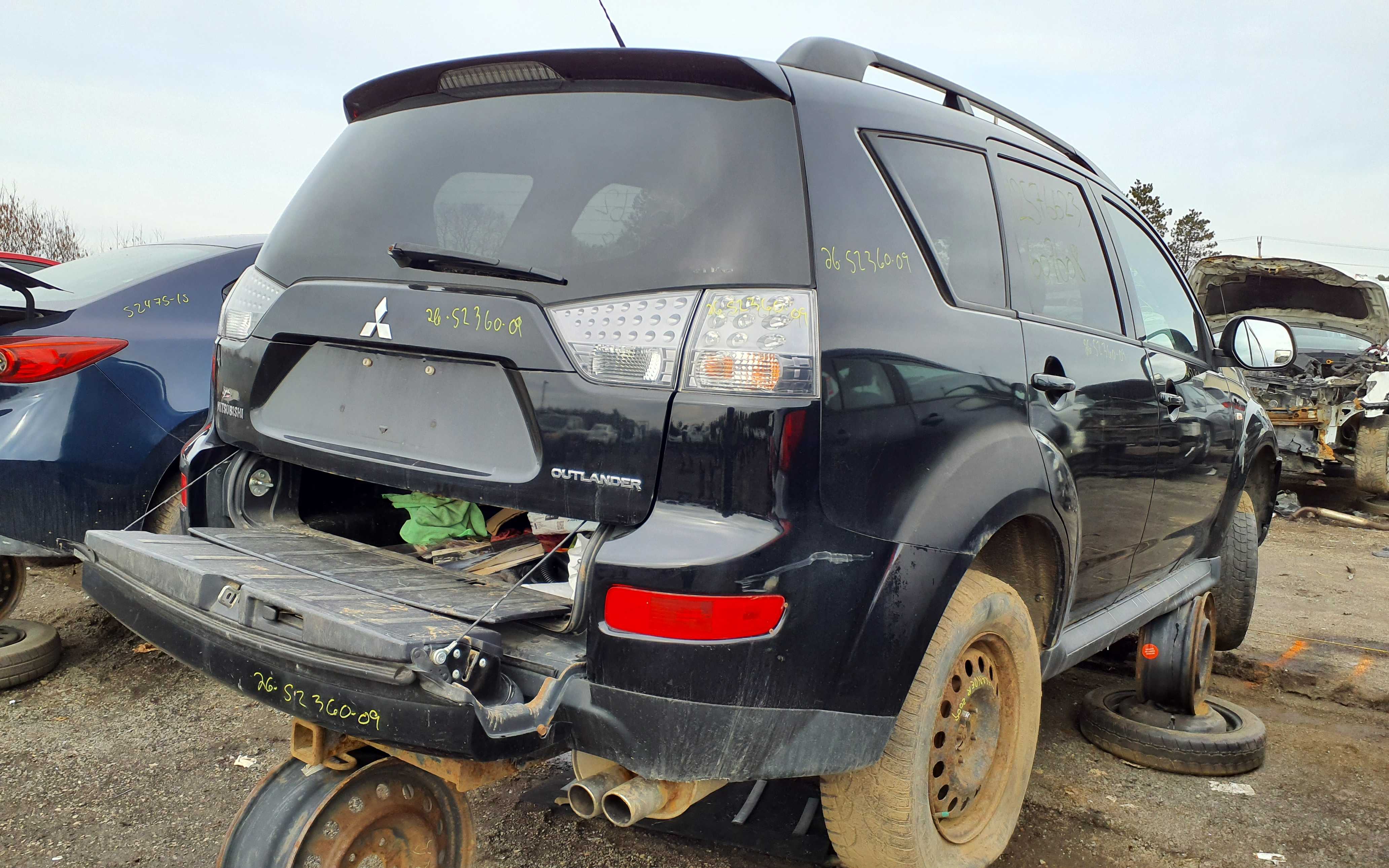 MITSUBISHI OUTLANDER 2009