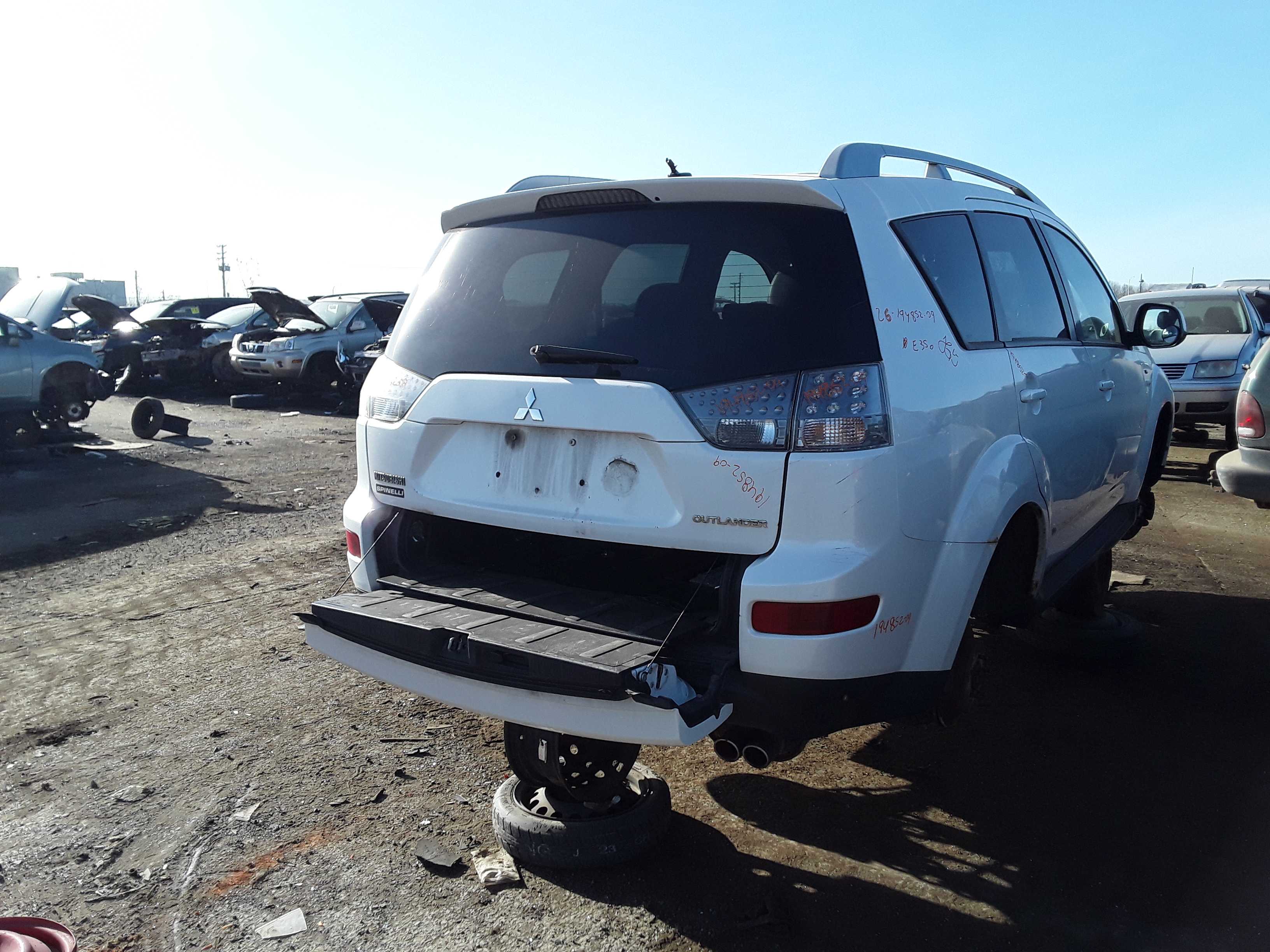MITSUBISHI OUTLANDER 2009