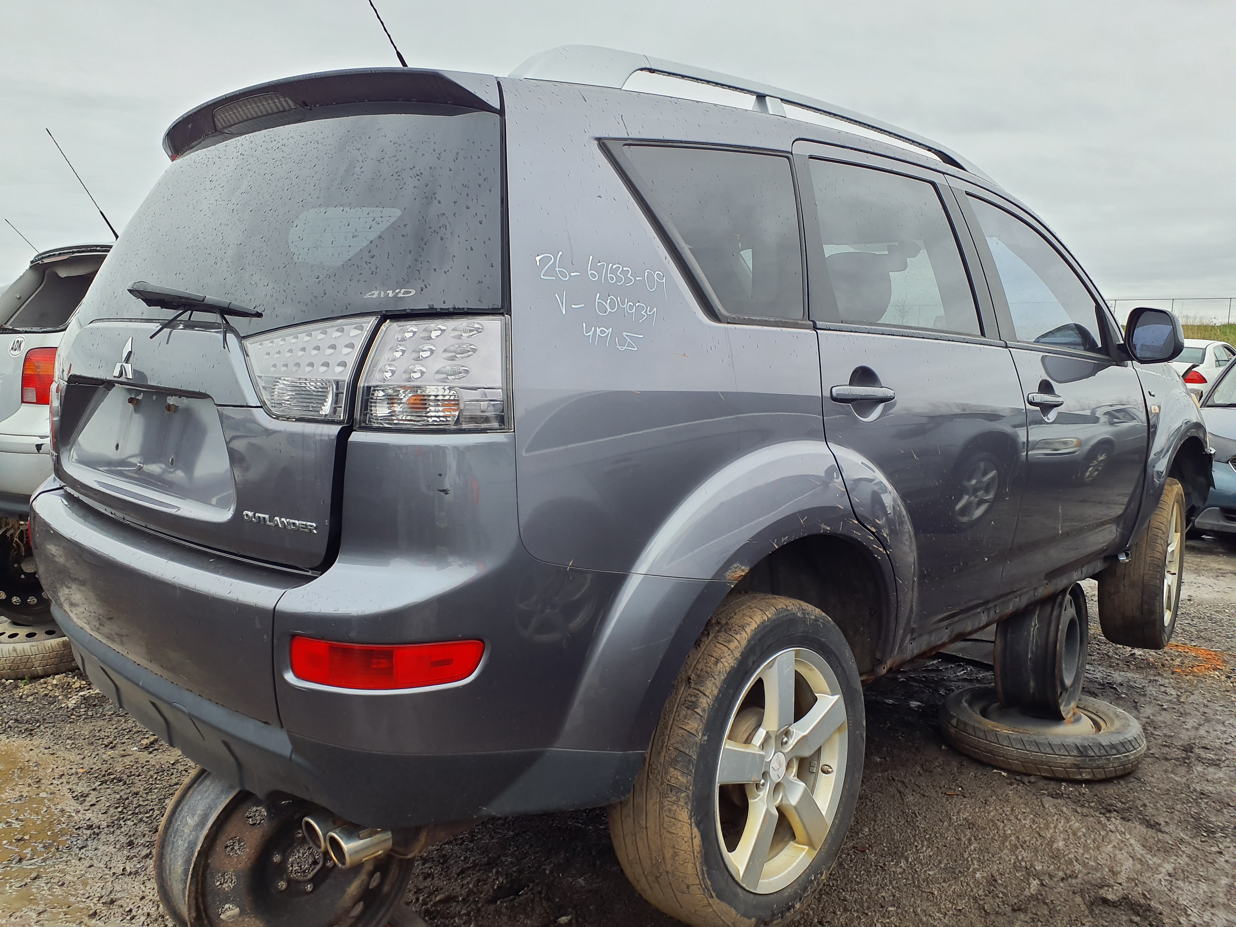 MITSUBISHI OUTLANDER 2009