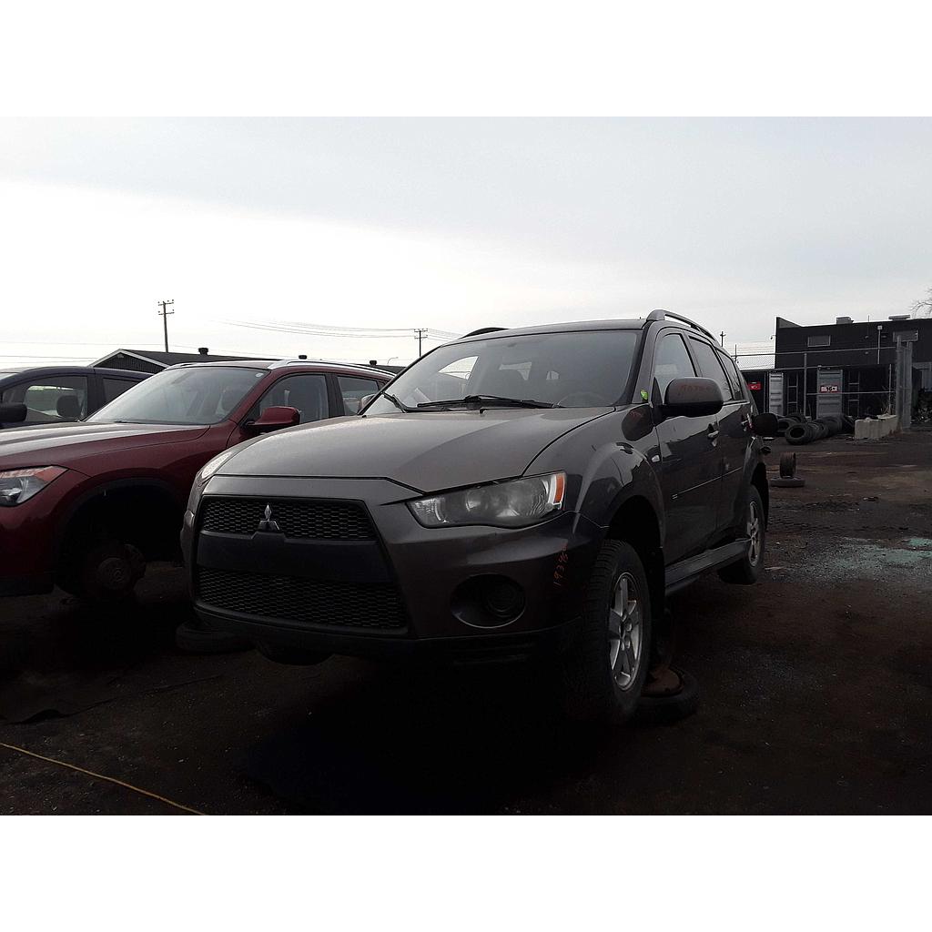 MITSUBISHI OUTLANDER 2010