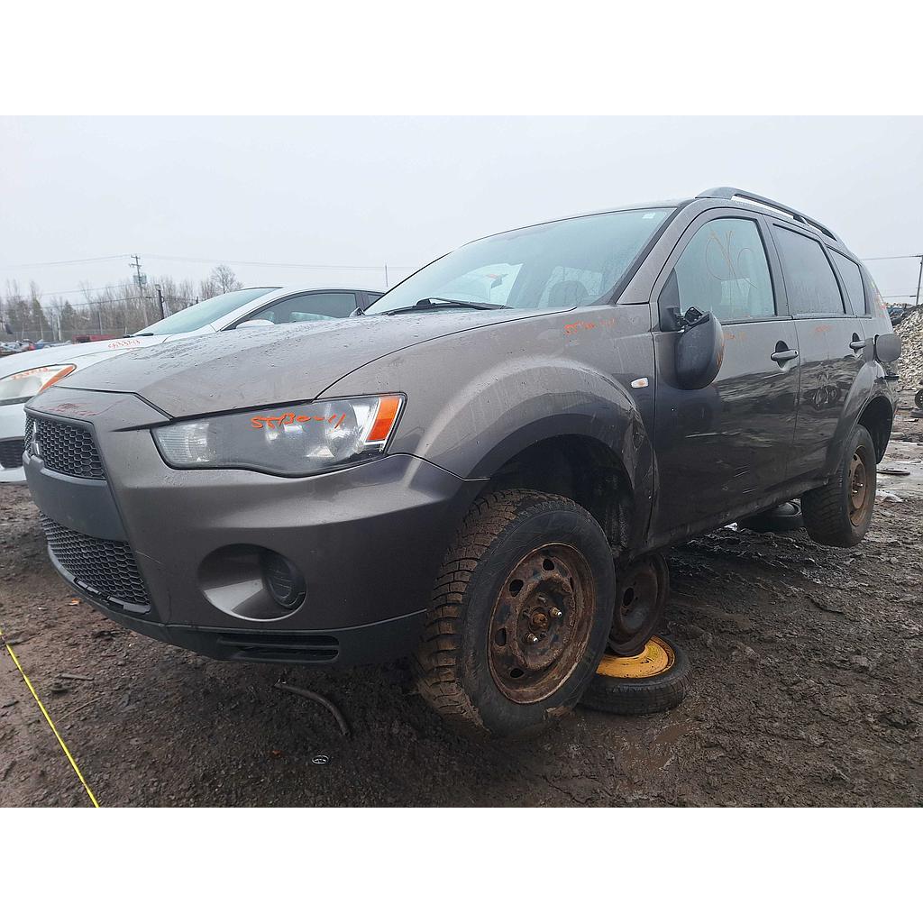 MITSUBISHI OUTLANDER 2011