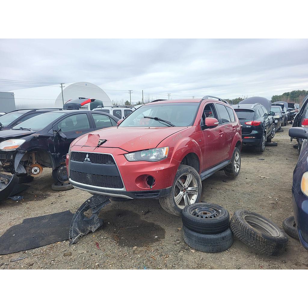 MITSUBISHI OUTLANDER 2011