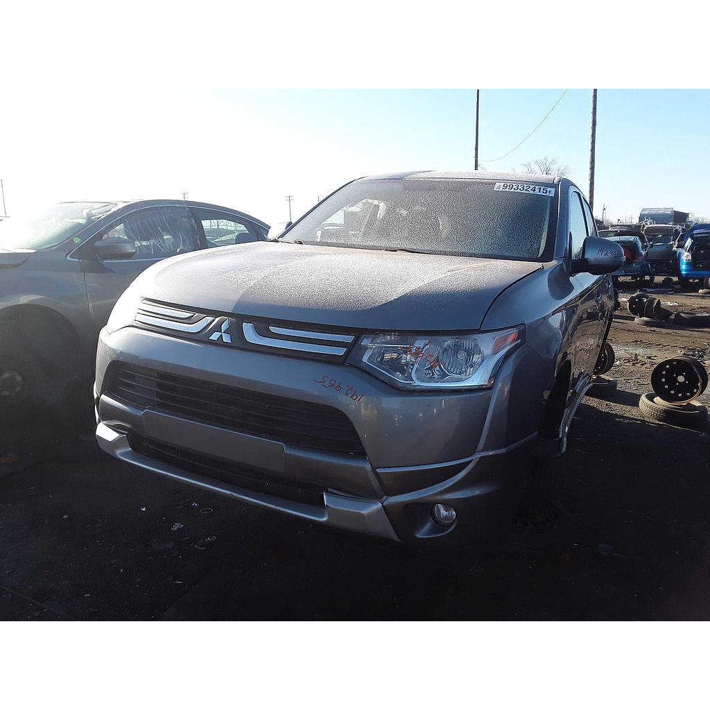 MITSUBISHI OUTLANDER 2014