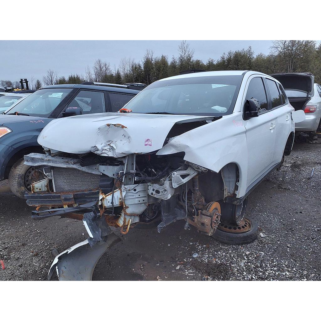 MITSUBISHI OUTLANDER 2014