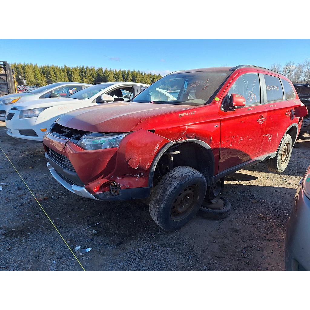 MITSUBISHI OUTLANDER 2015