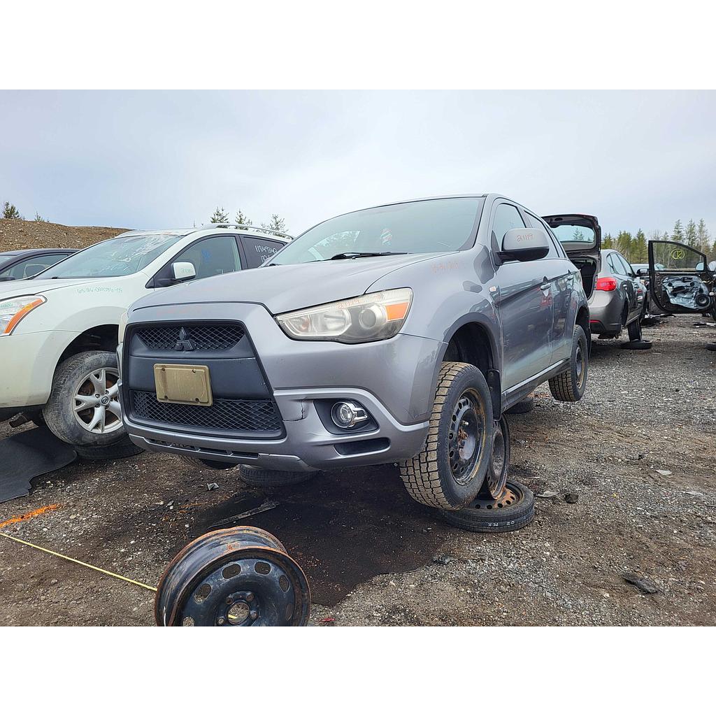 MITSUBISHI RVR 2011