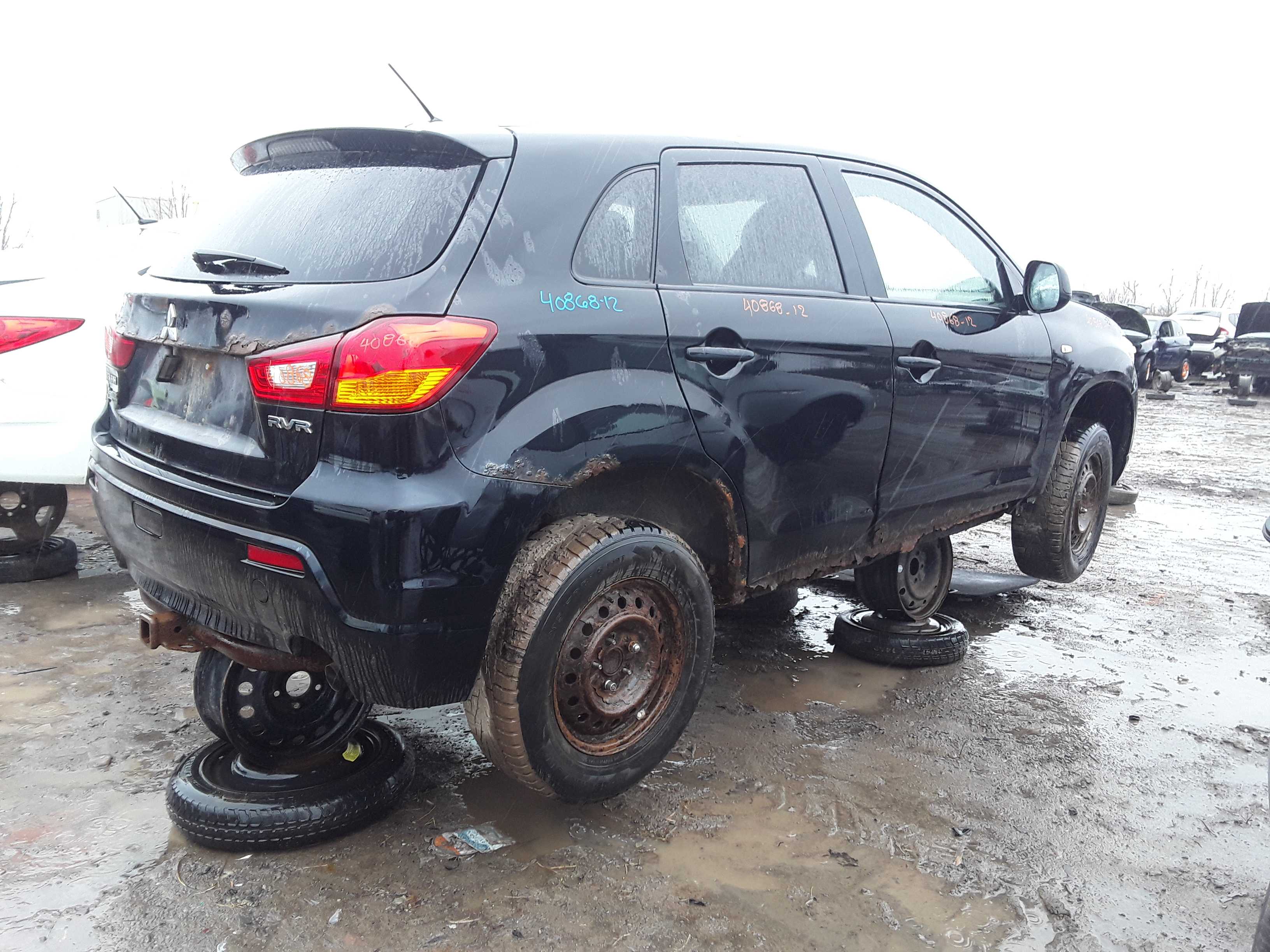 MITSUBISHI RVR 2012