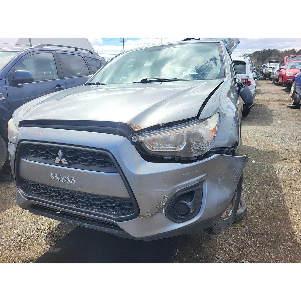 MITSUBISHI RVR 2015