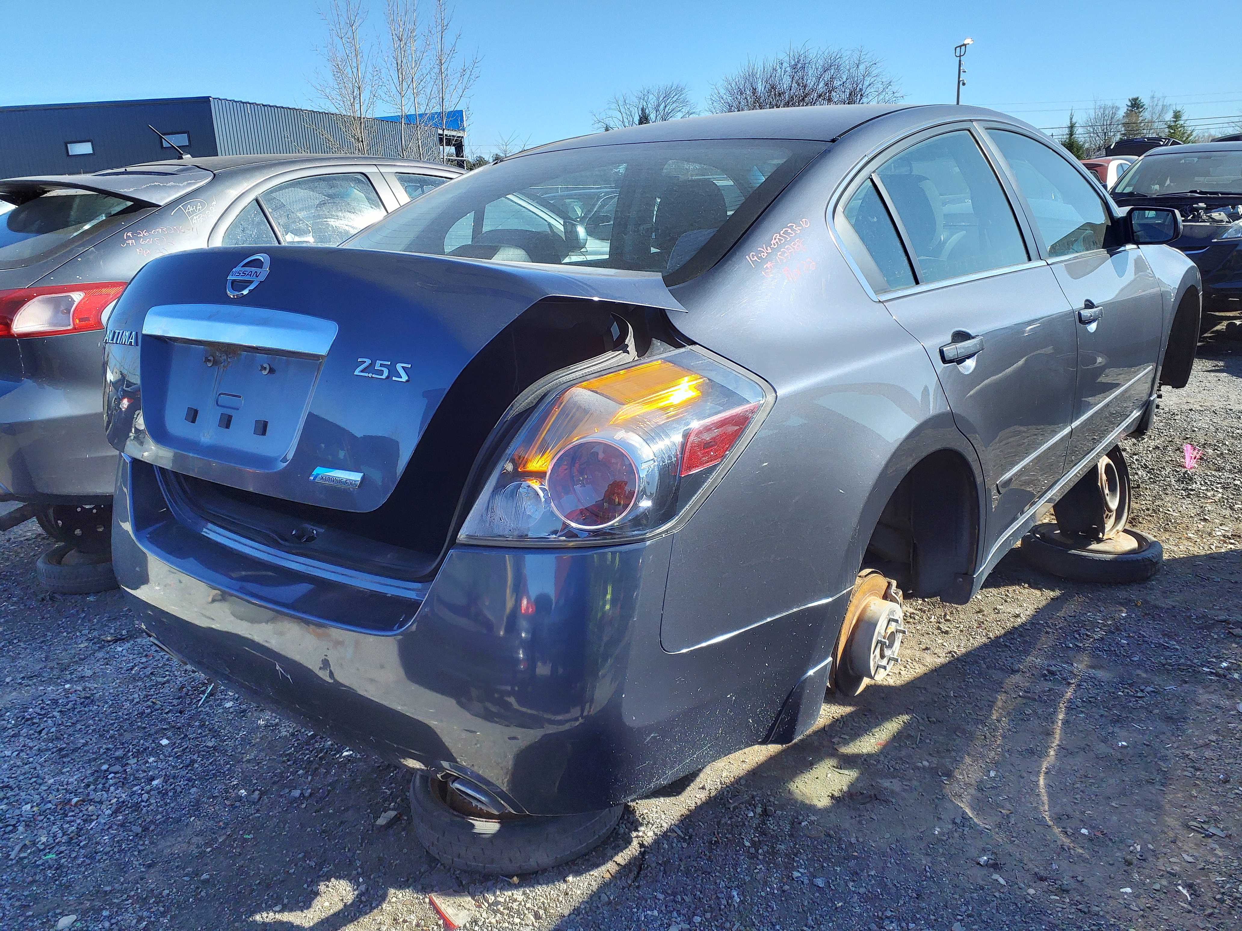 NISSAN ALTIMA 2010