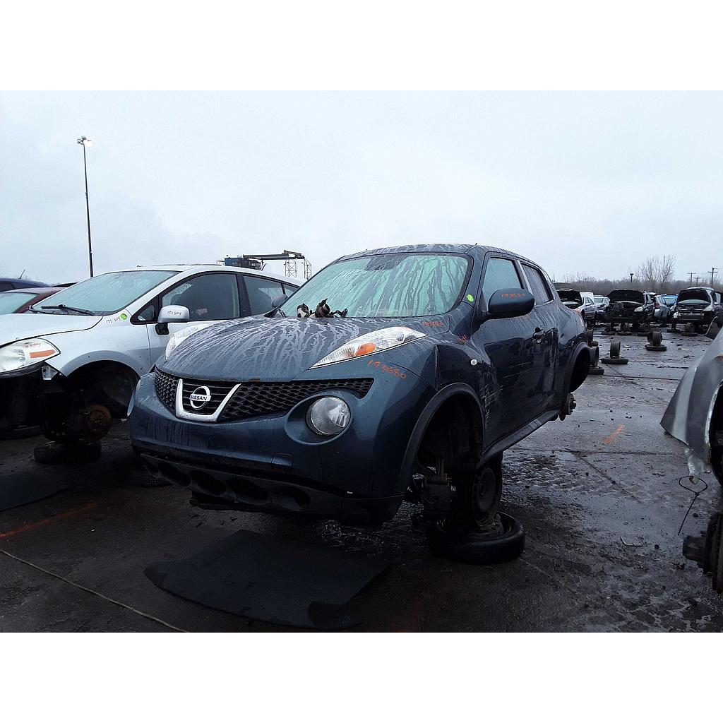 NISSAN JUKE 2012
