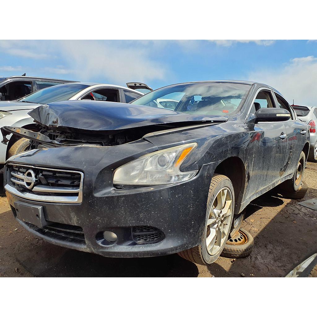 NISSAN MAXIMA 2013