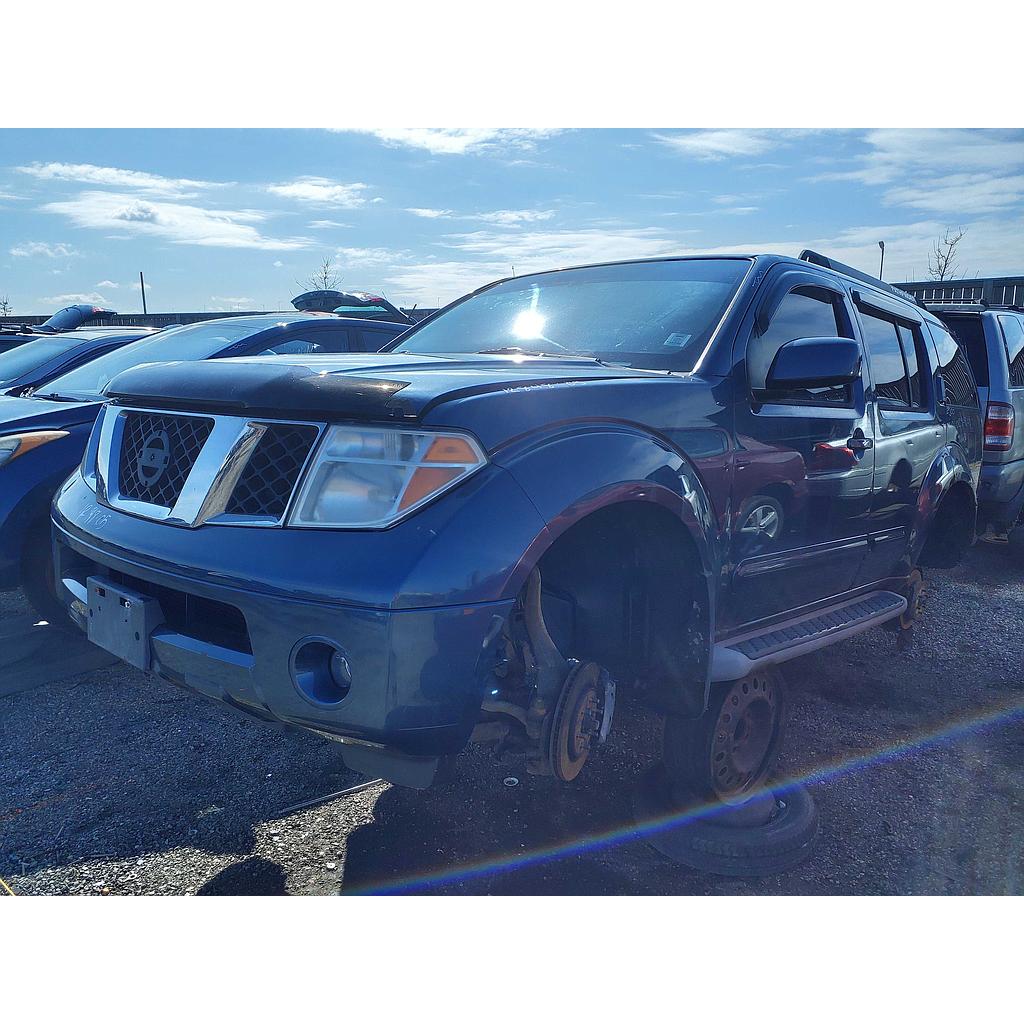 NISSAN PATHFINDER 2005