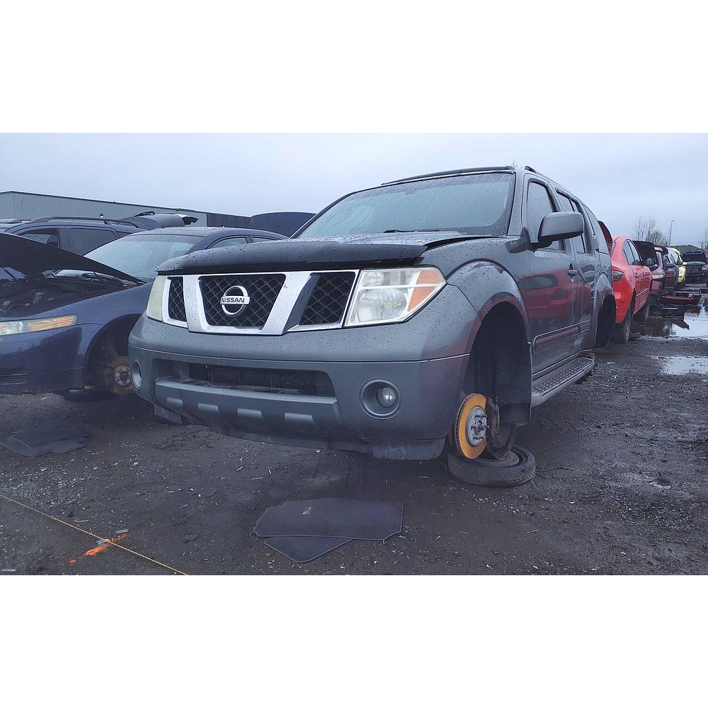 NISSAN PATHFINDER 2005