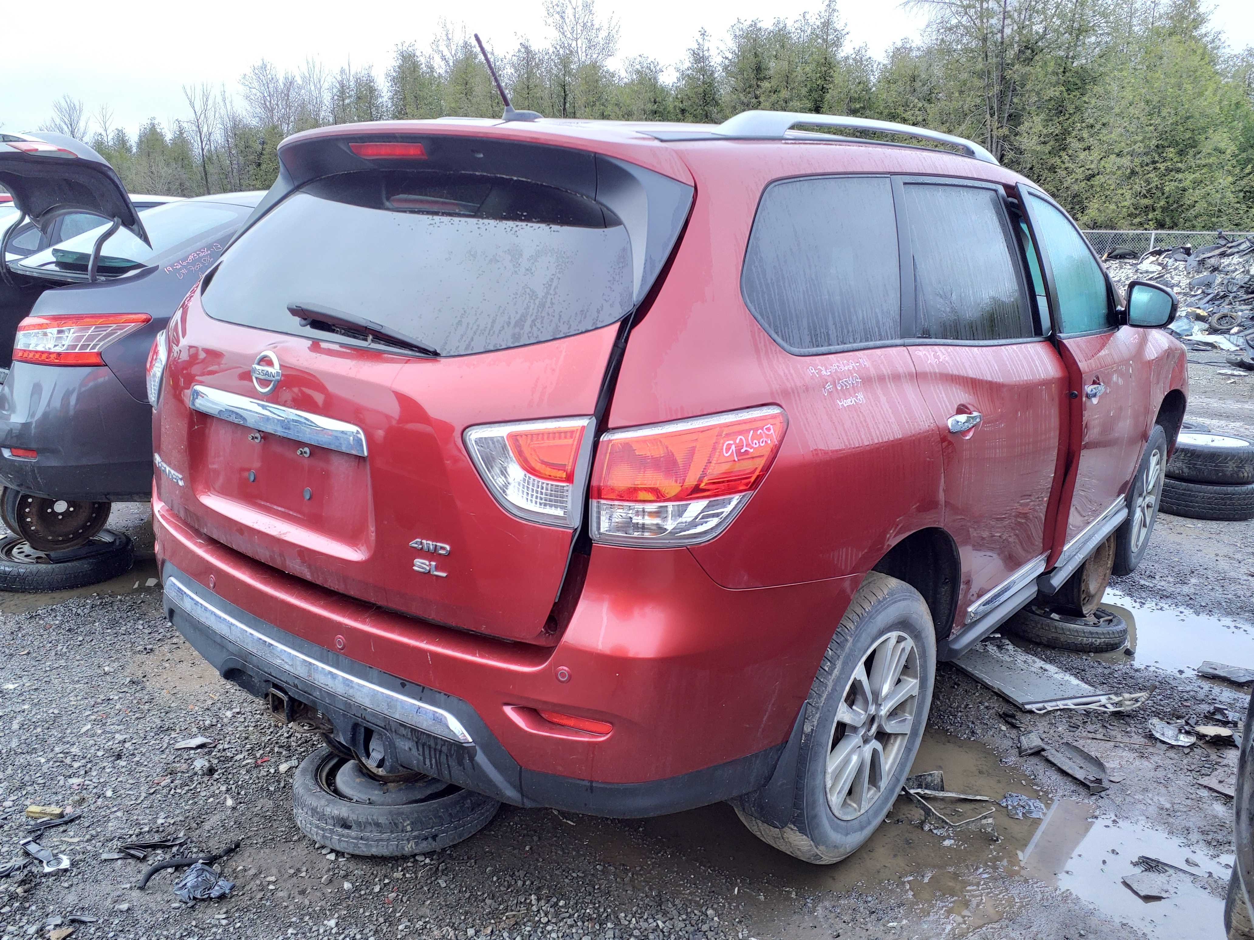 NISSAN PATHFINDER 2014