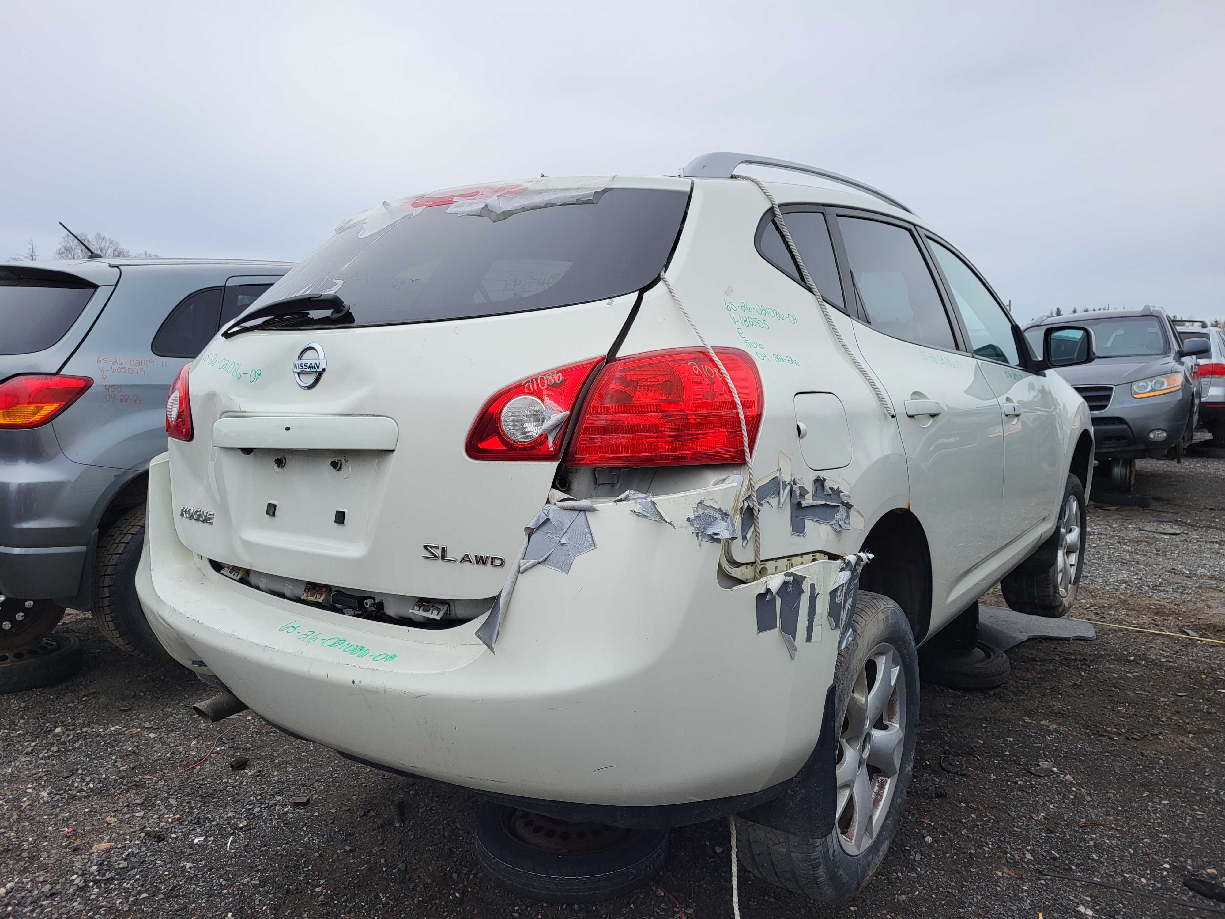 NISSAN ROGUE 2009
