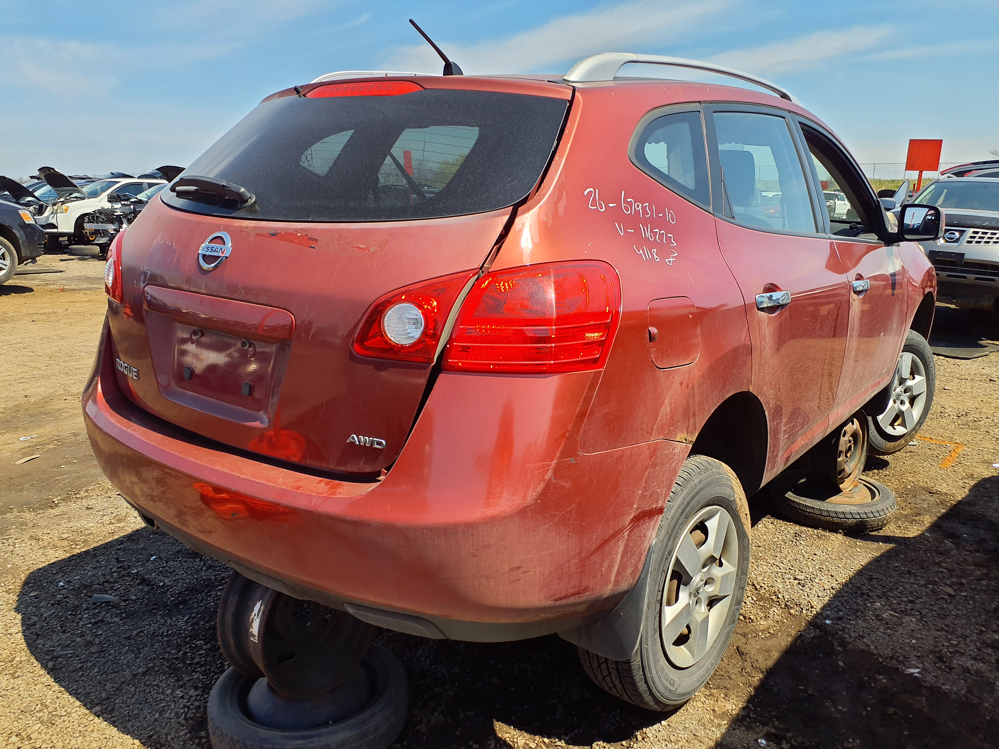 NISSAN ROGUE 2010