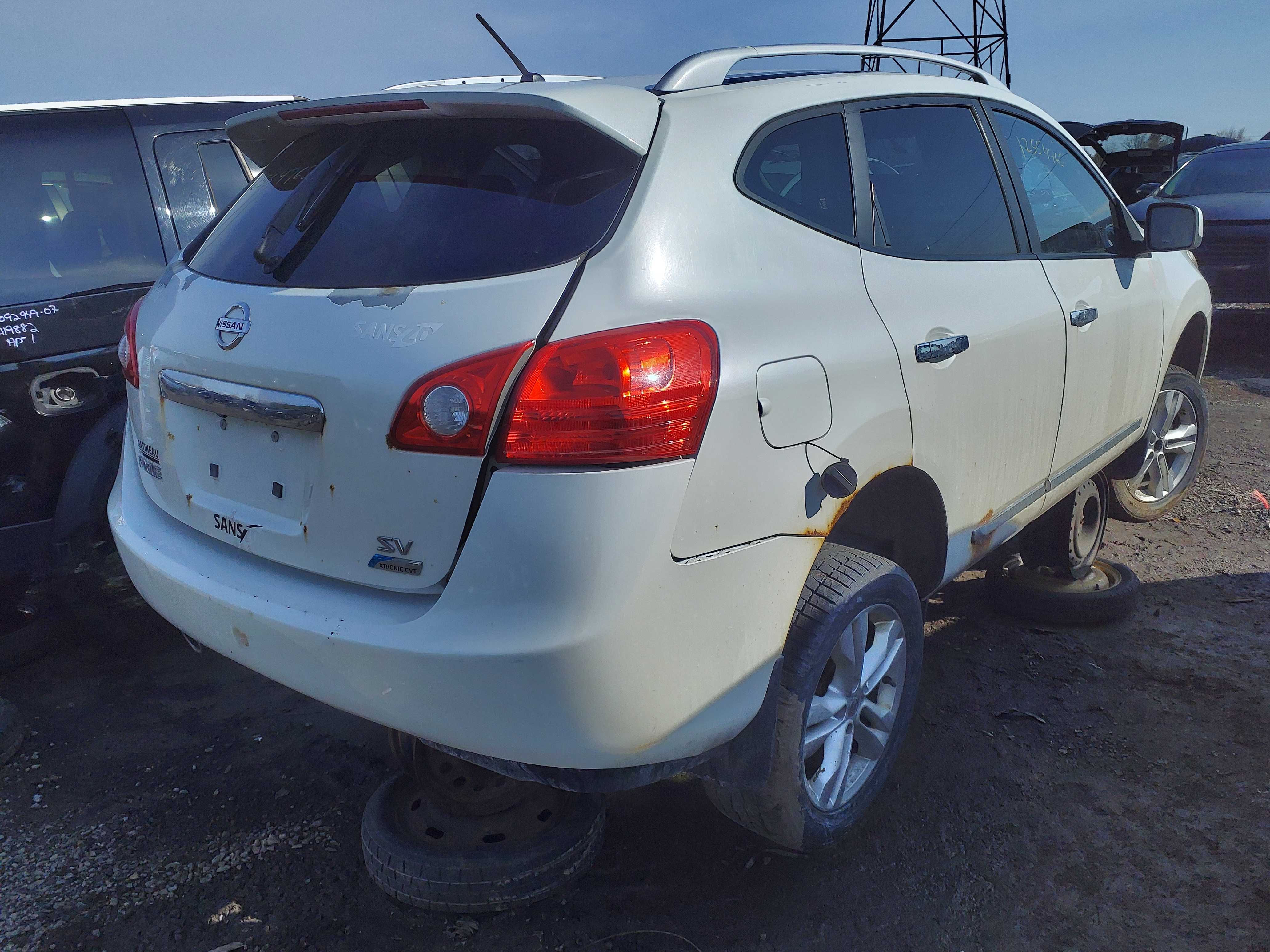 NISSAN ROGUE 2012