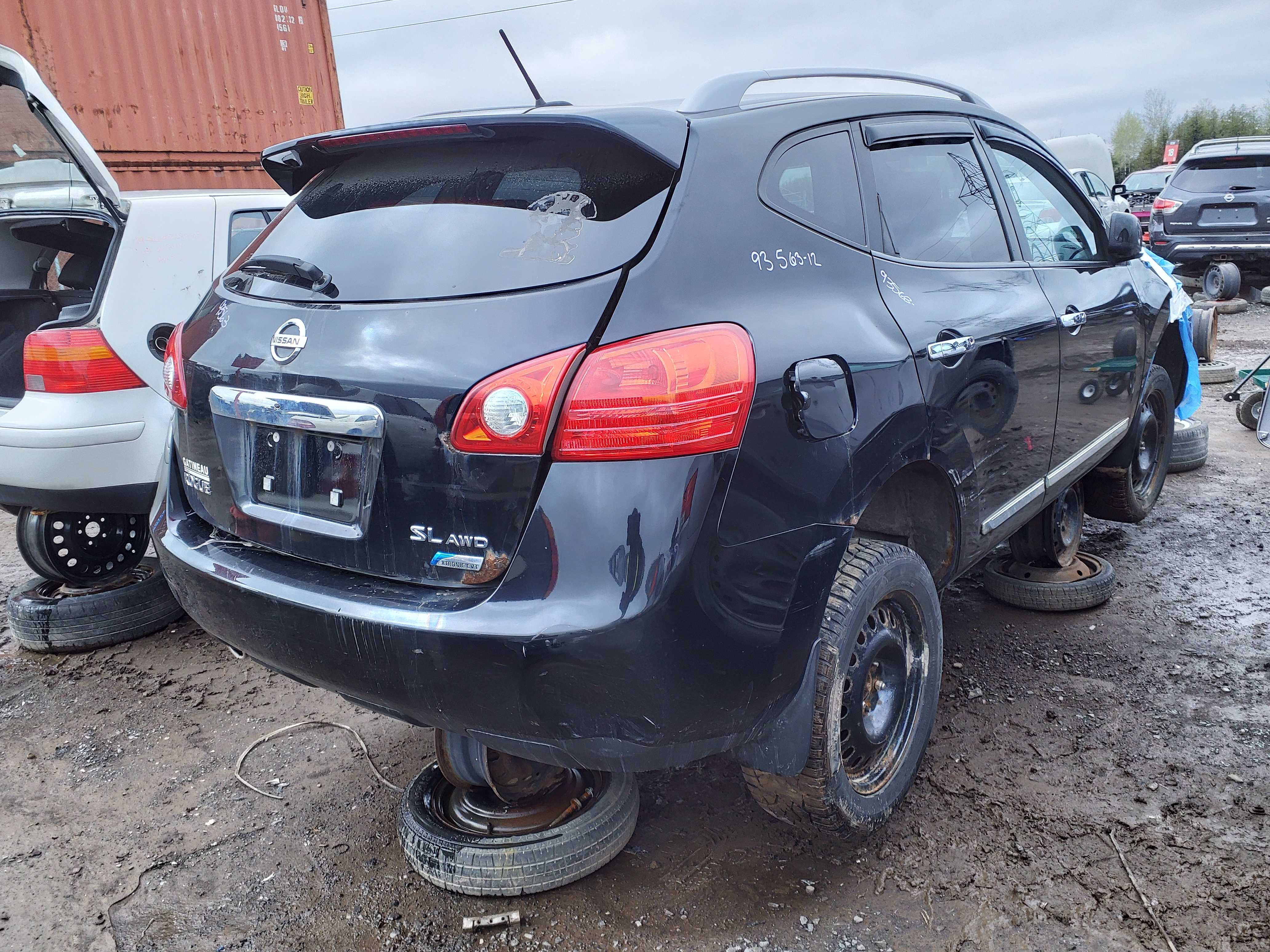 NISSAN ROGUE 2012