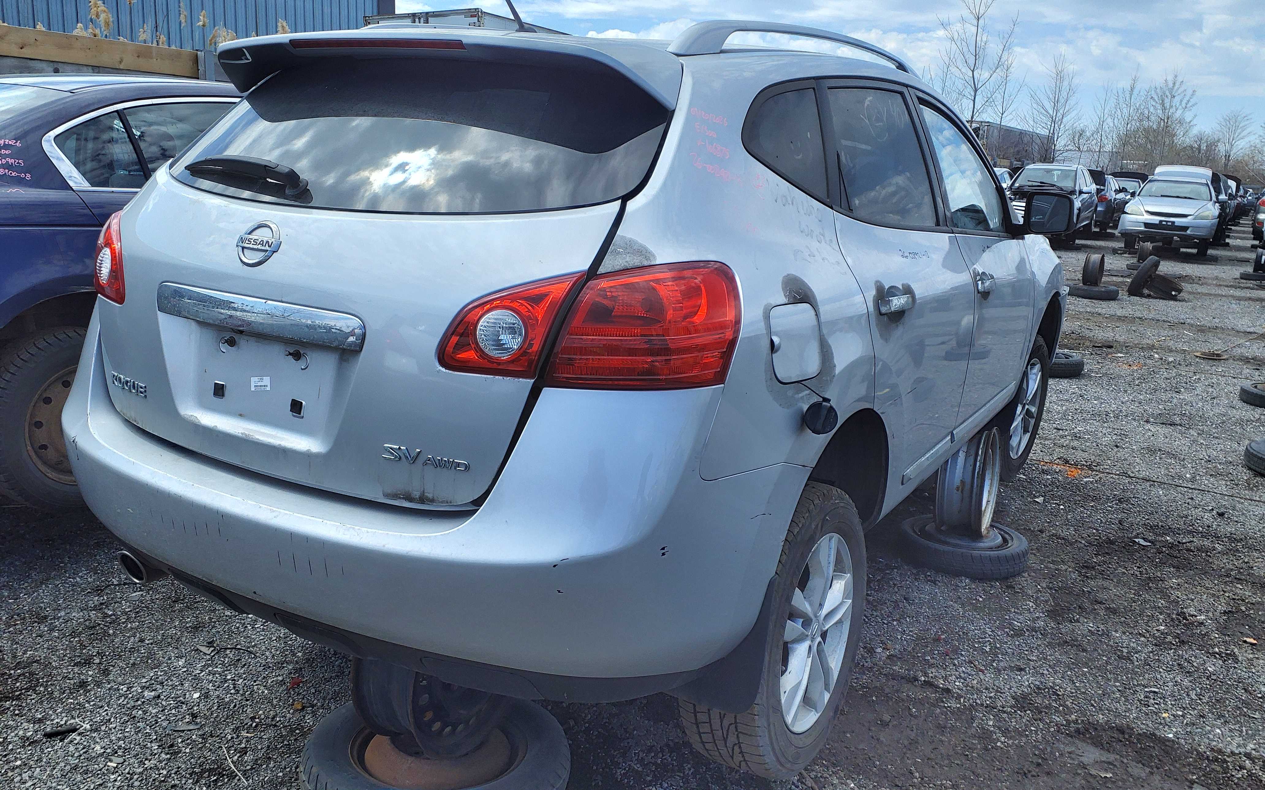 NISSAN ROGUE 2013