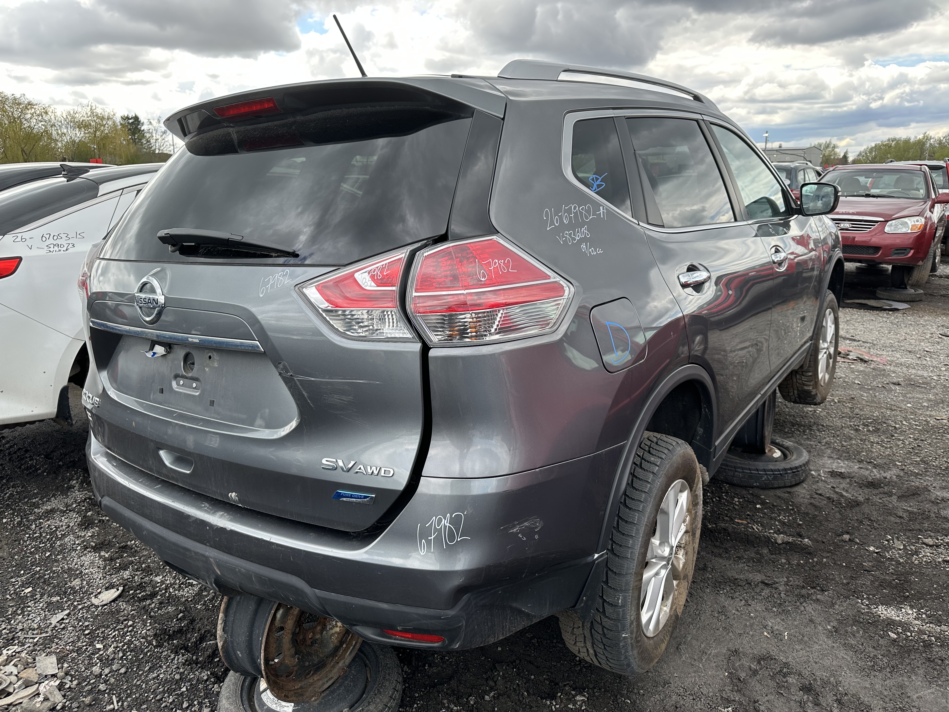 NISSAN ROGUE 2014