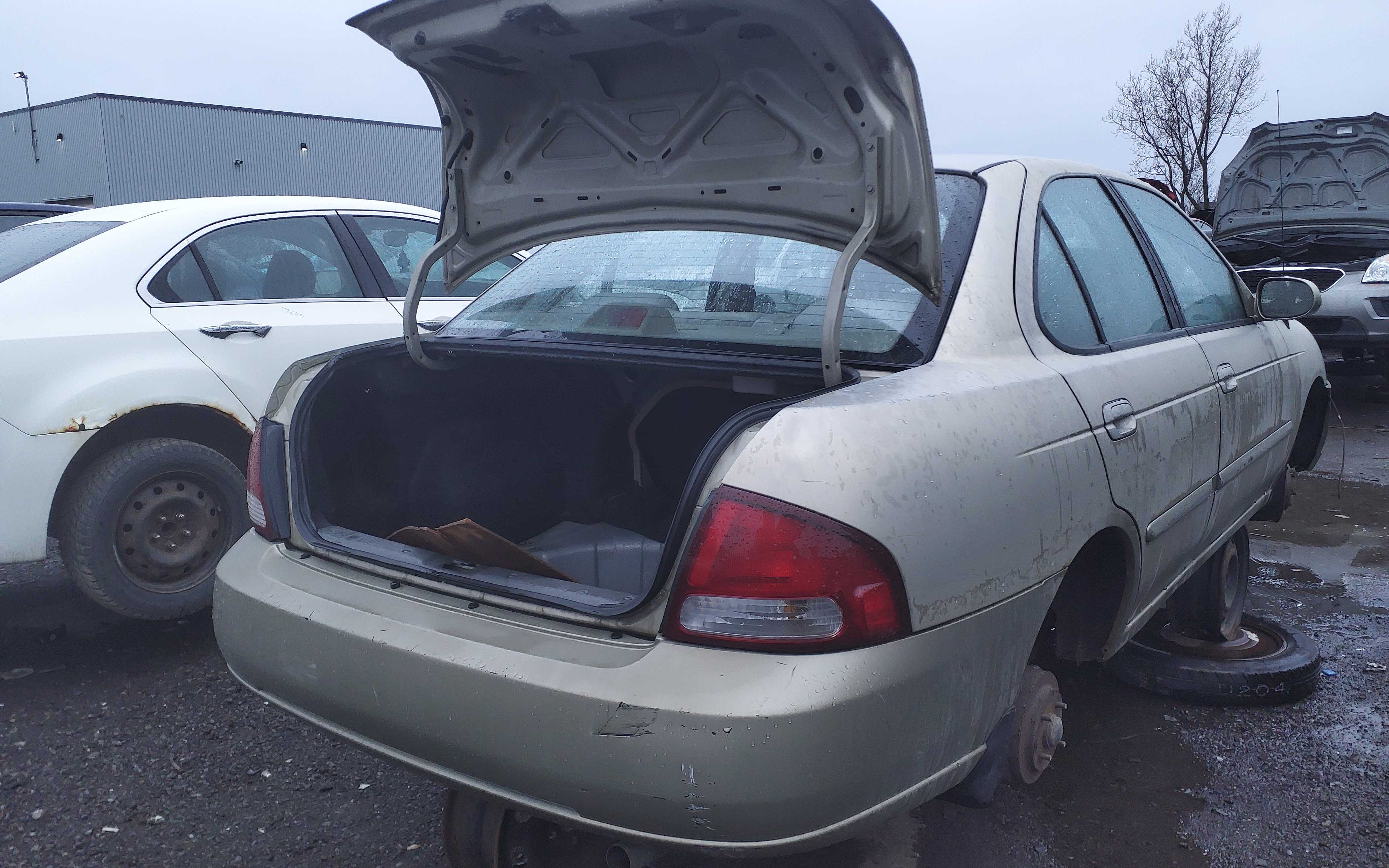 NISSAN SENTRA 2001