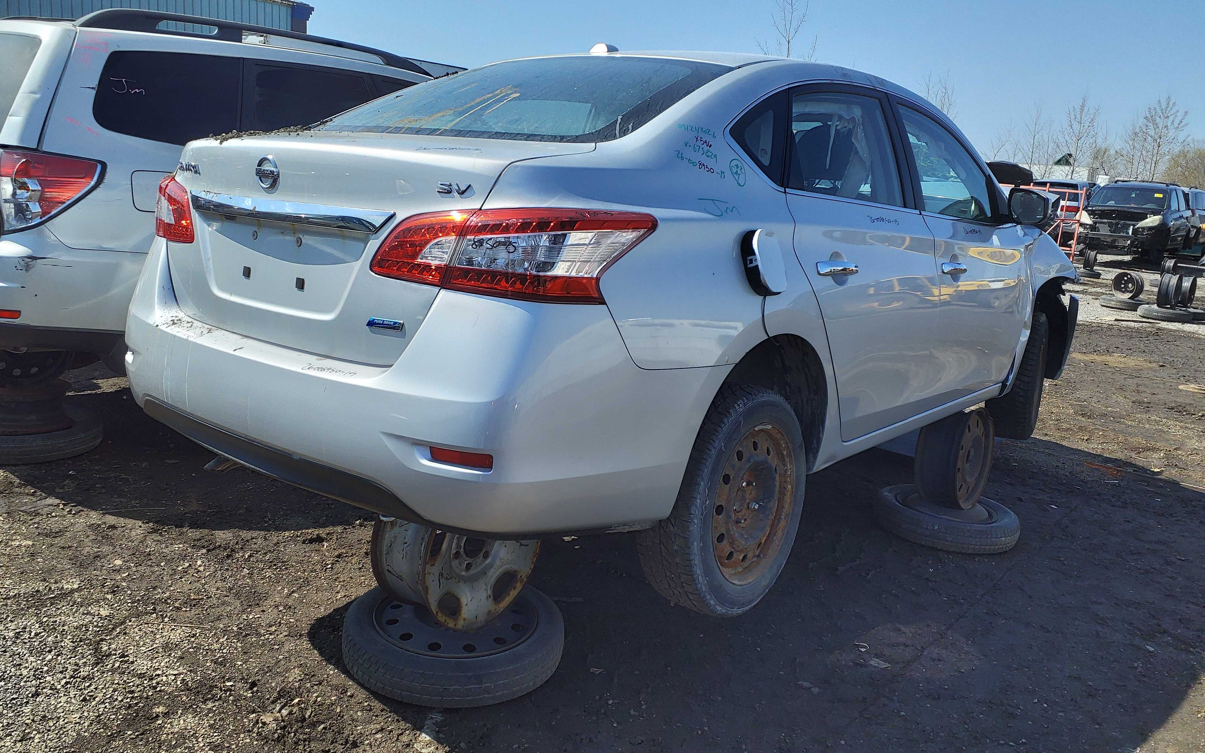 NISSAN SENTRA 2015