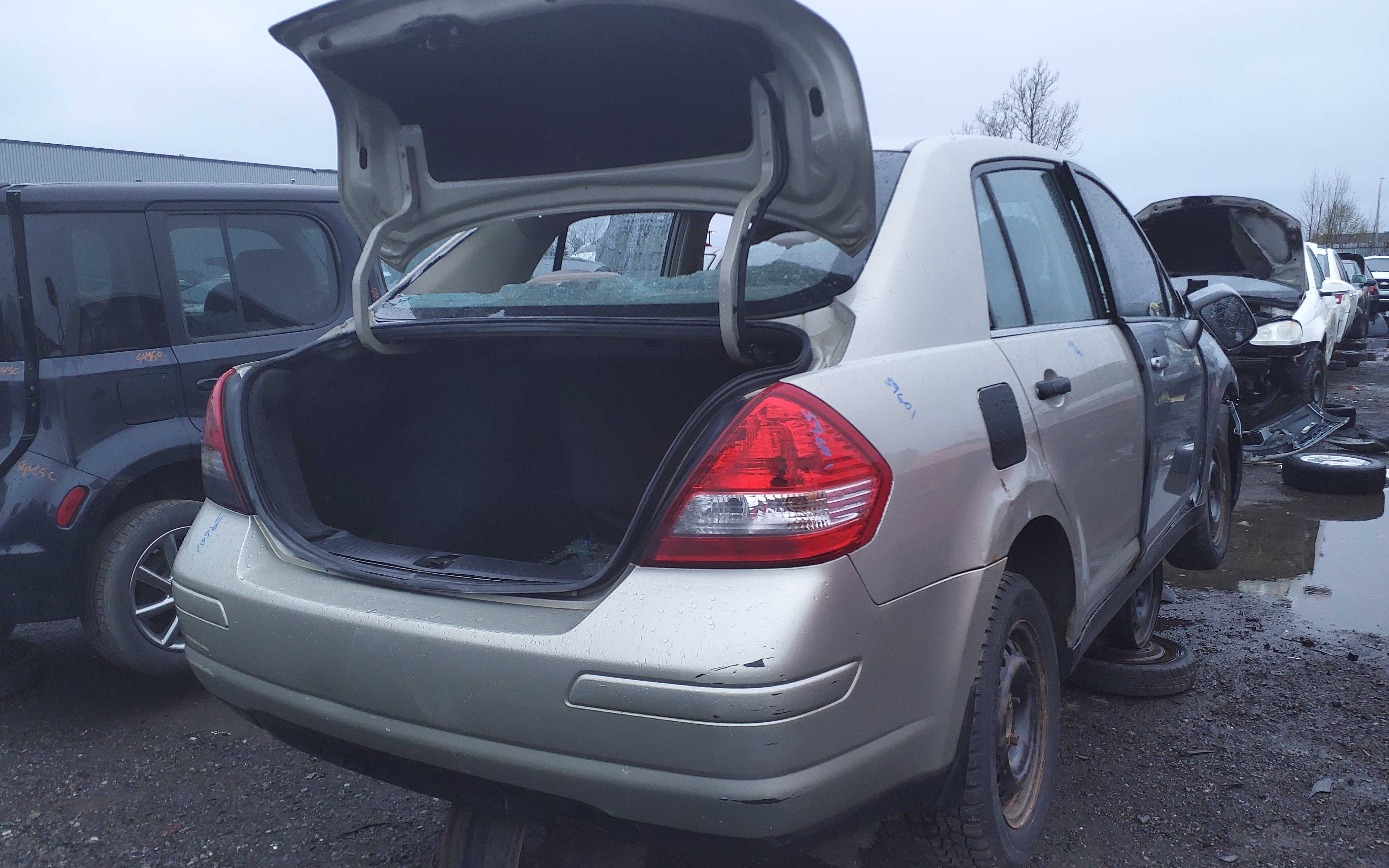 NISSAN VERSA 2007