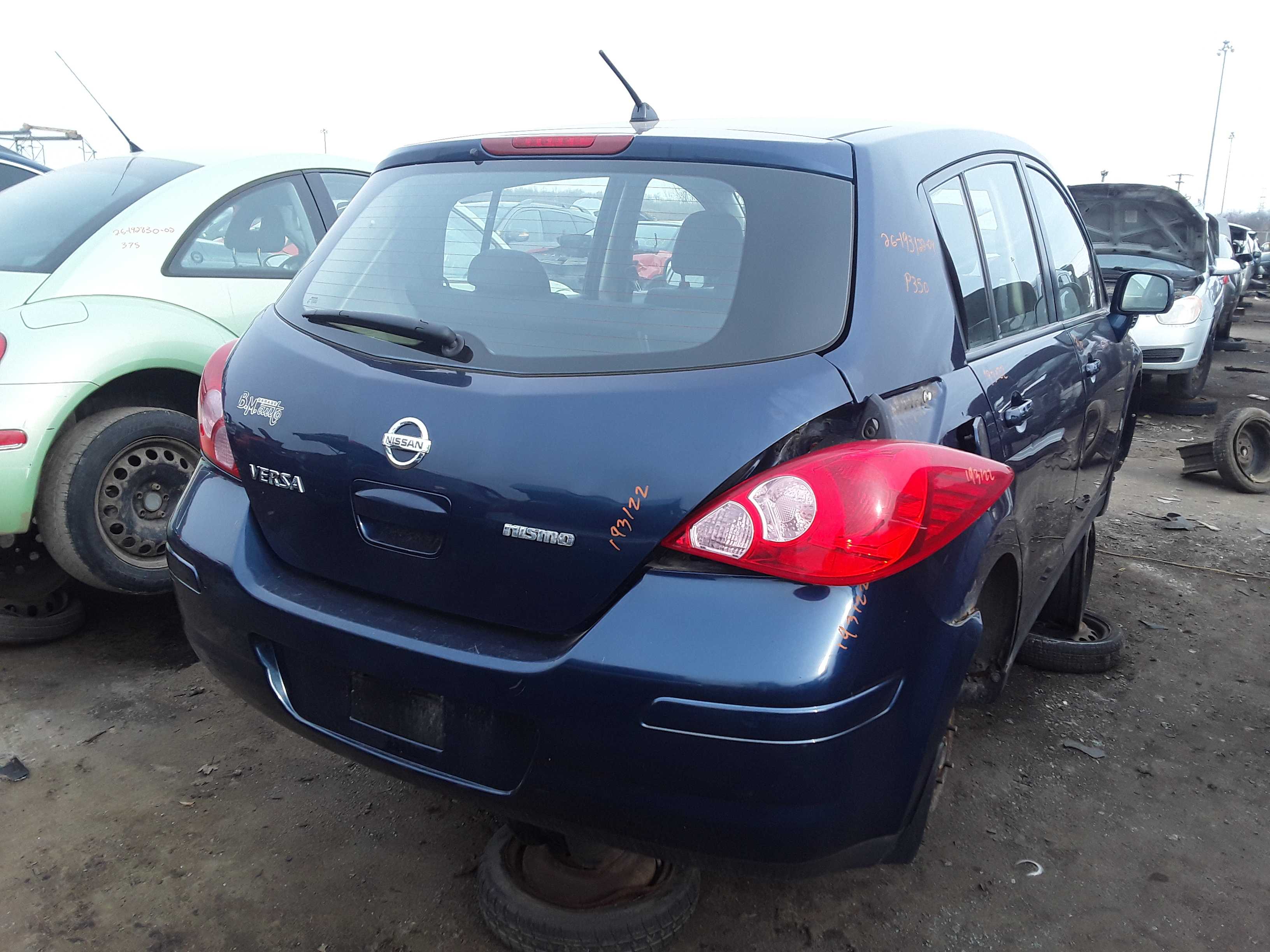 NISSAN VERSA 2009