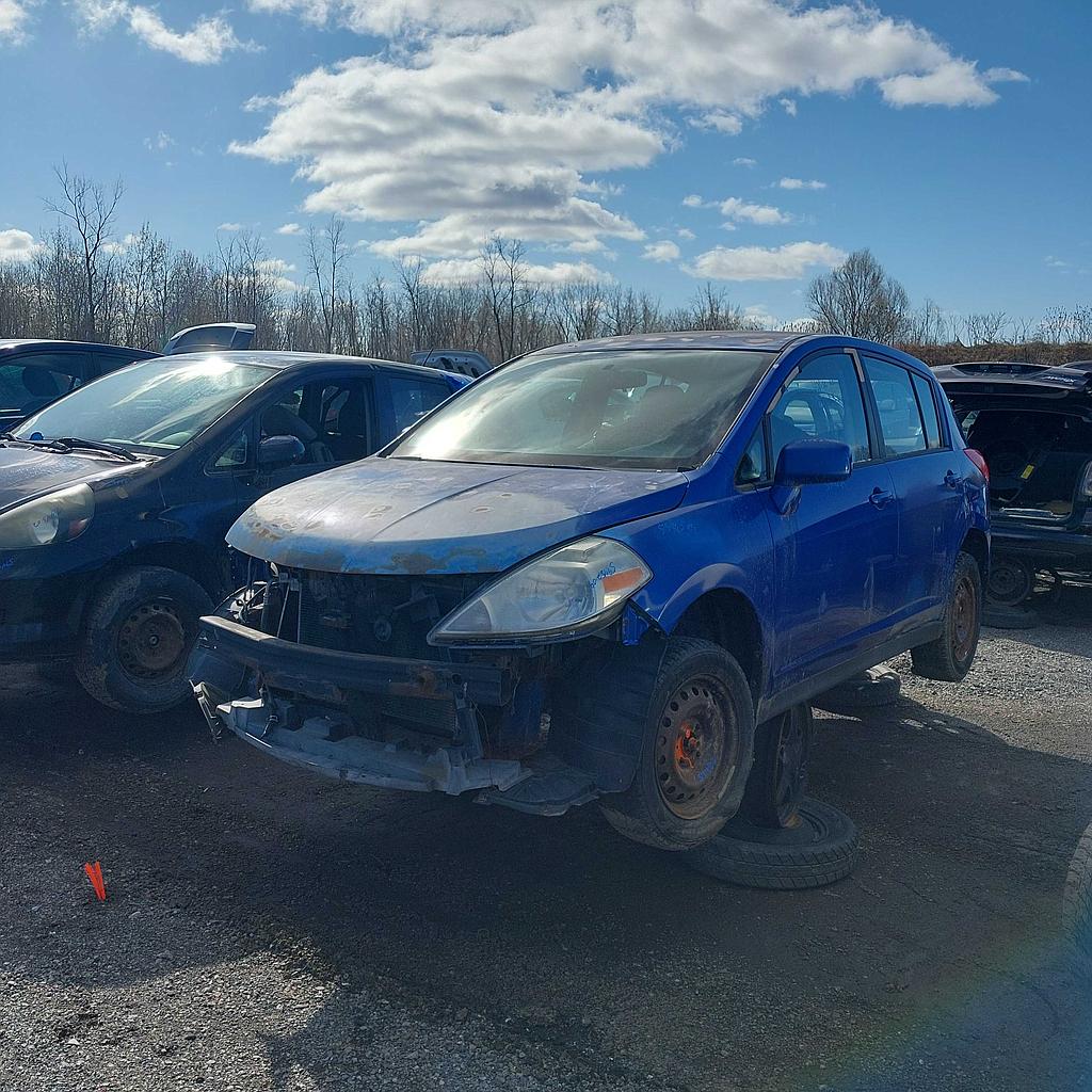 NISSAN VERSA 2009