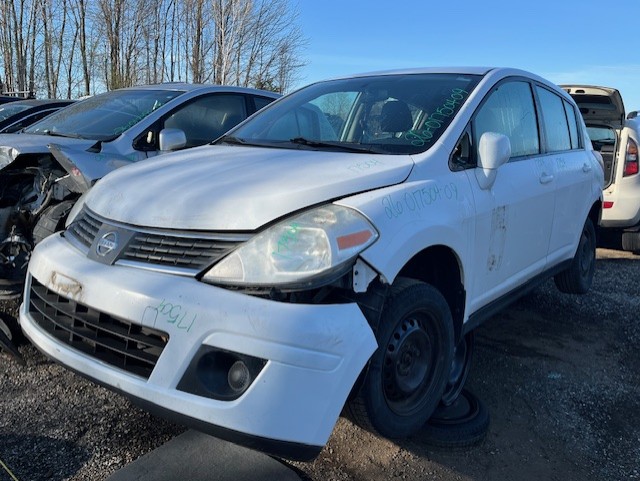 NISSAN VERSA 2009