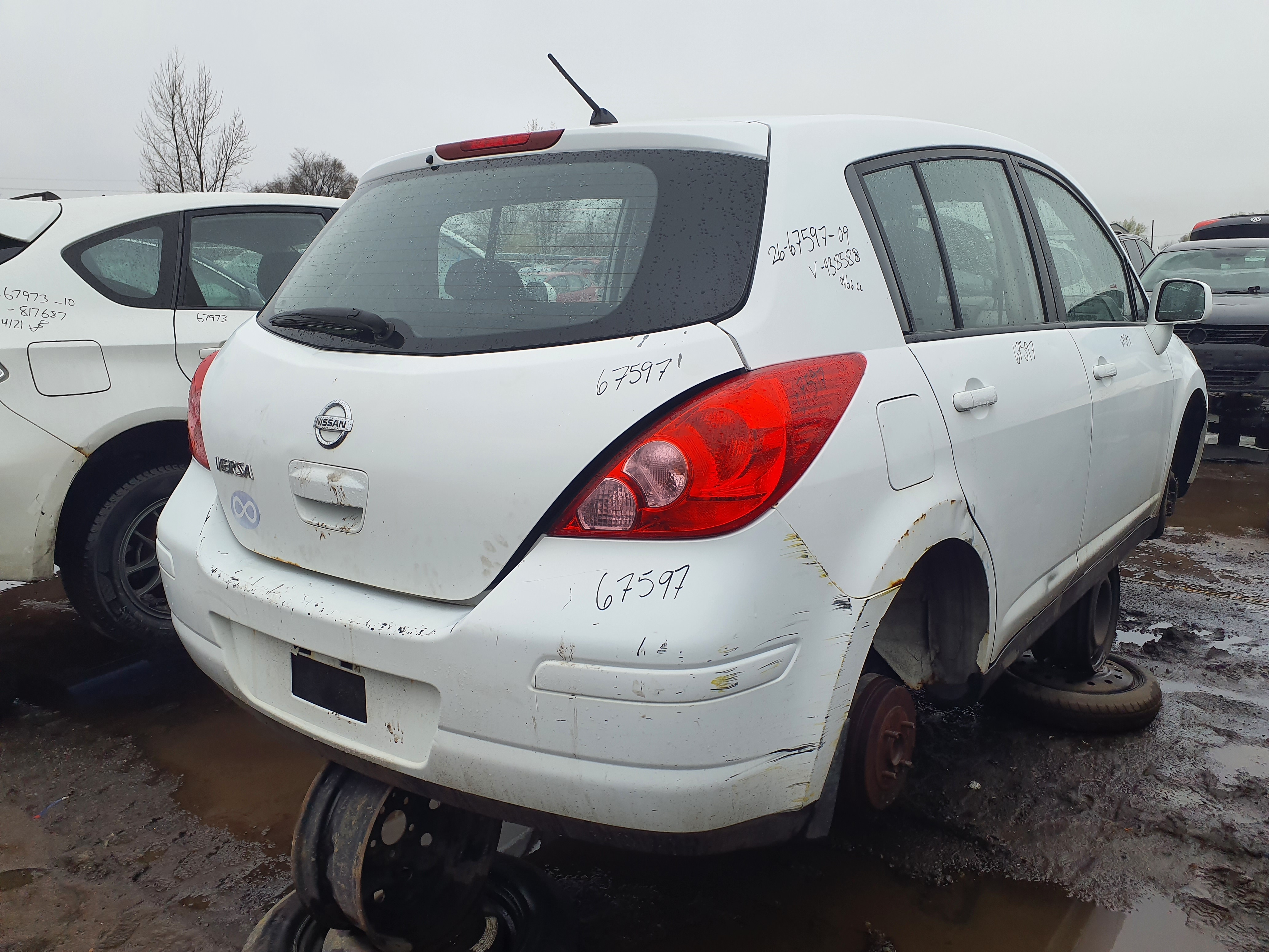 NISSAN VERSA 2009