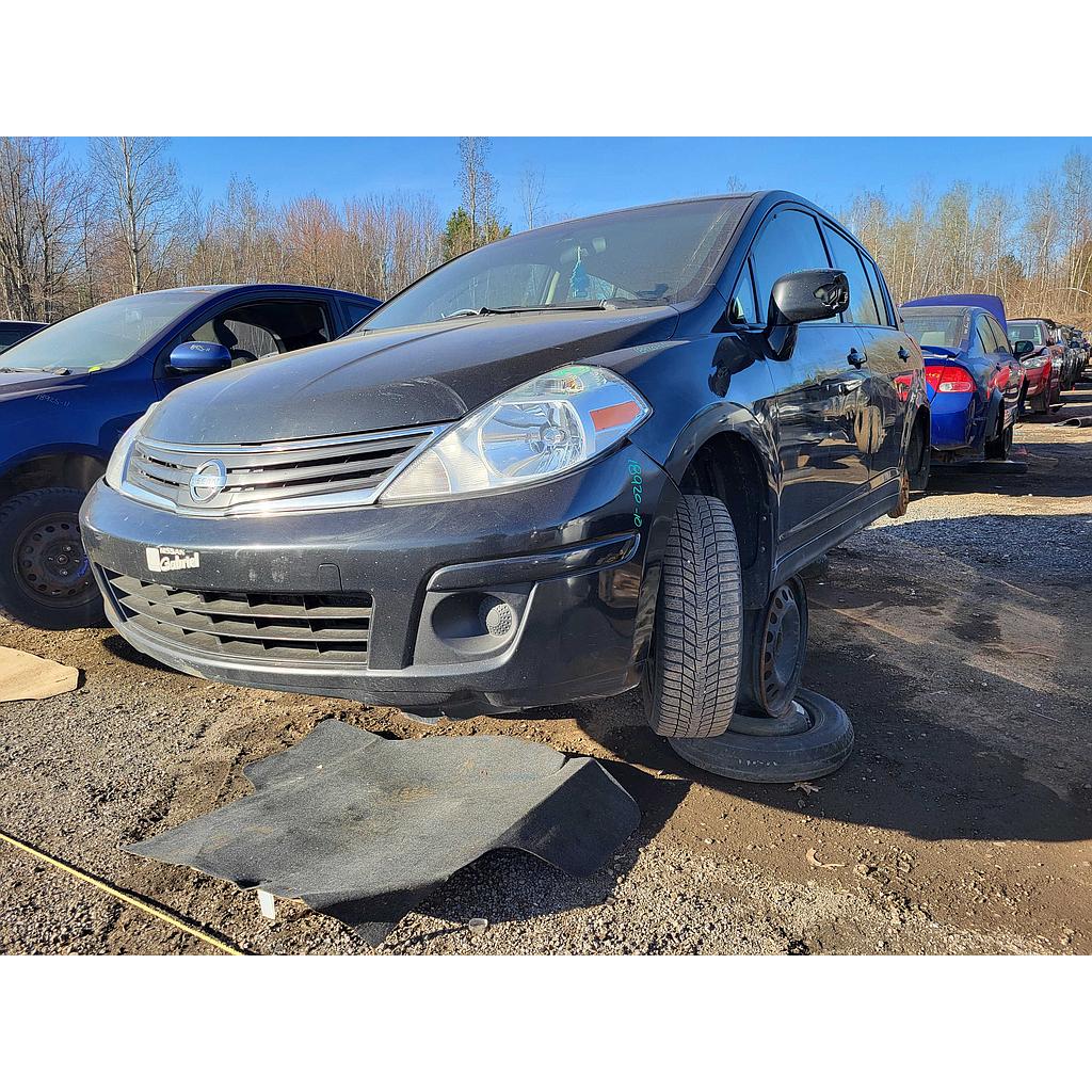 NISSAN VERSA 2010
