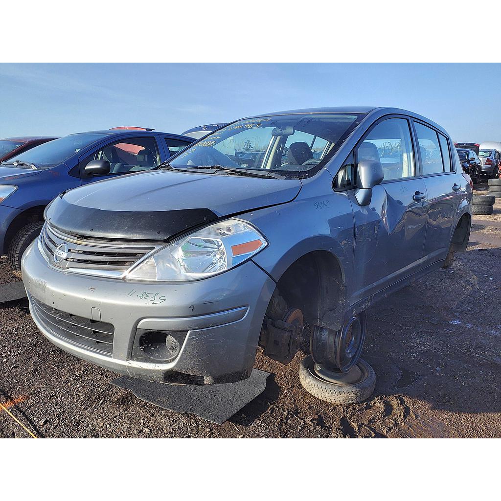 NISSAN VERSA 2011